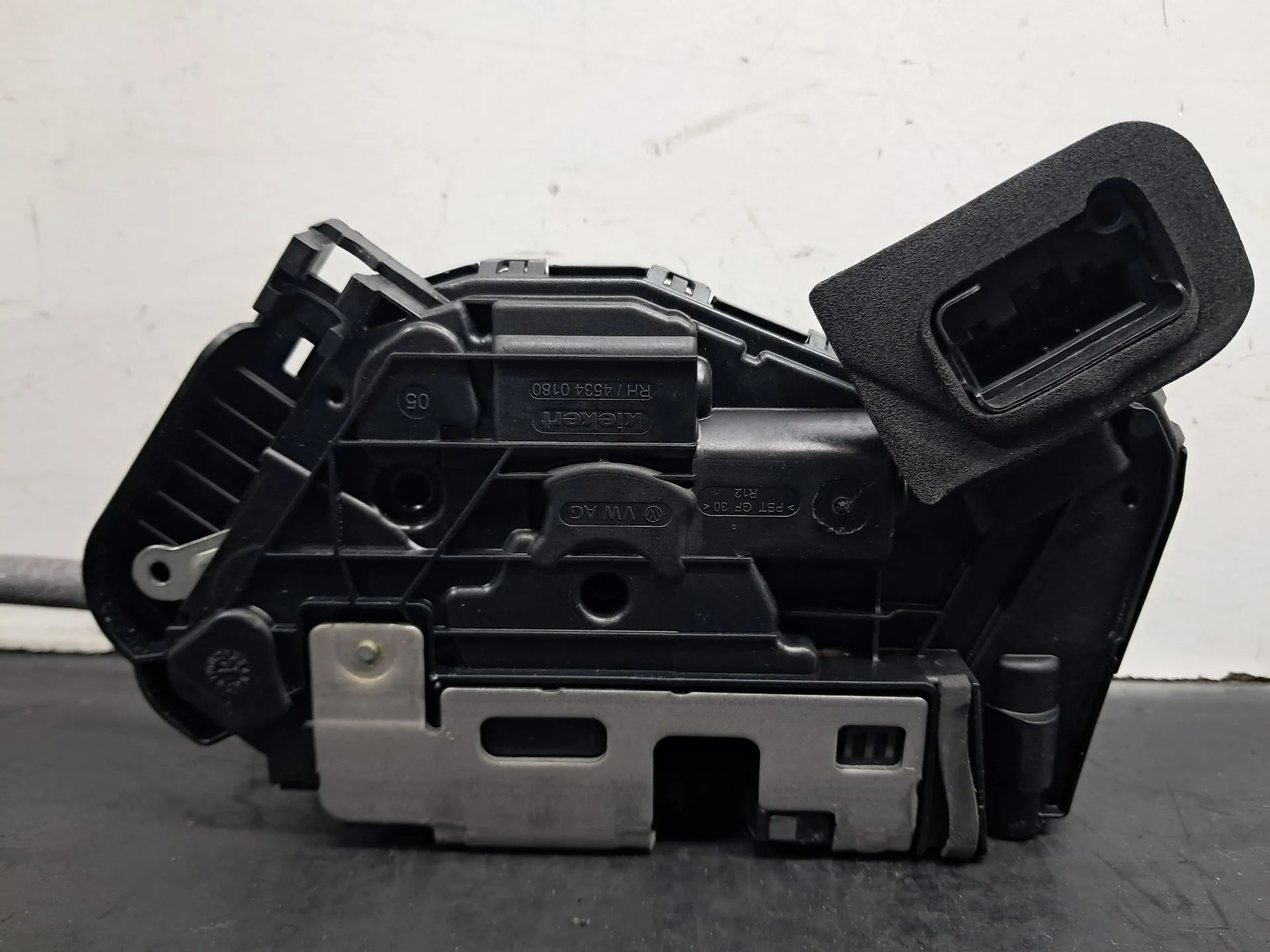 Serratura / chiusura porta Anteriore Destro AUDI Q3 Sportback (F3N) Imagem-2