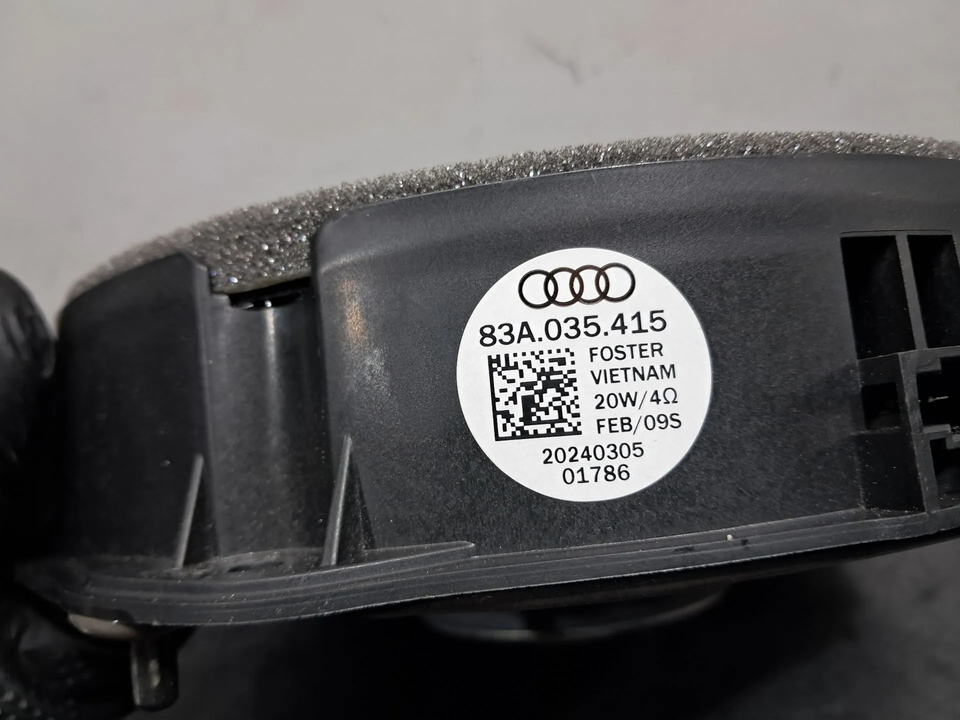 Colonne de son AUDI Q3 Sportback (F3N) Imagem-3