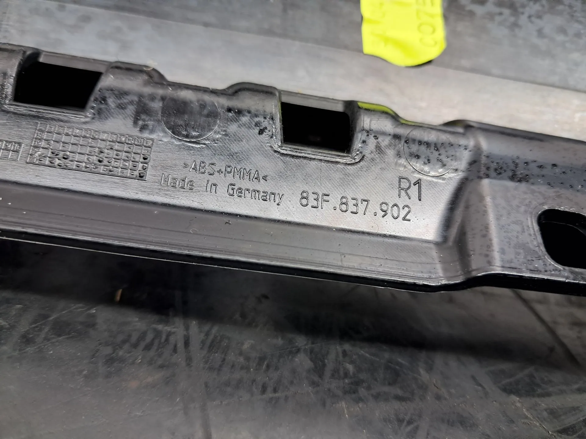 Moldura puerta delantera derecha AUDI Q3 Sportback (F3N) Imagem-6