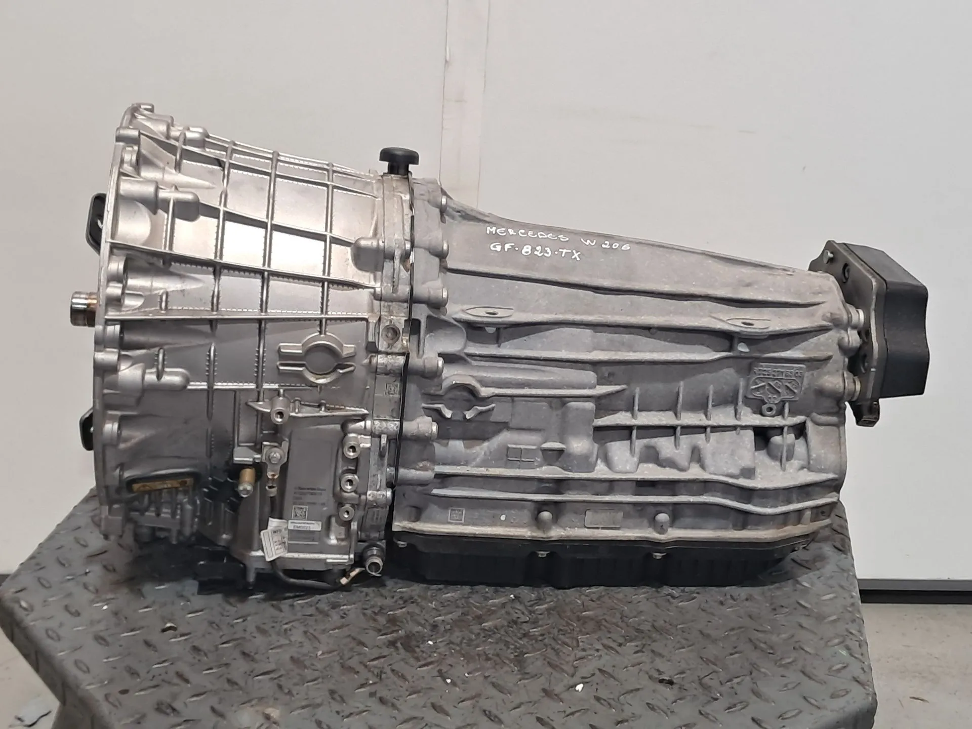 Caixa de velocidades automática MERCEDES-BENZ Classe C (W206) Imagem-2