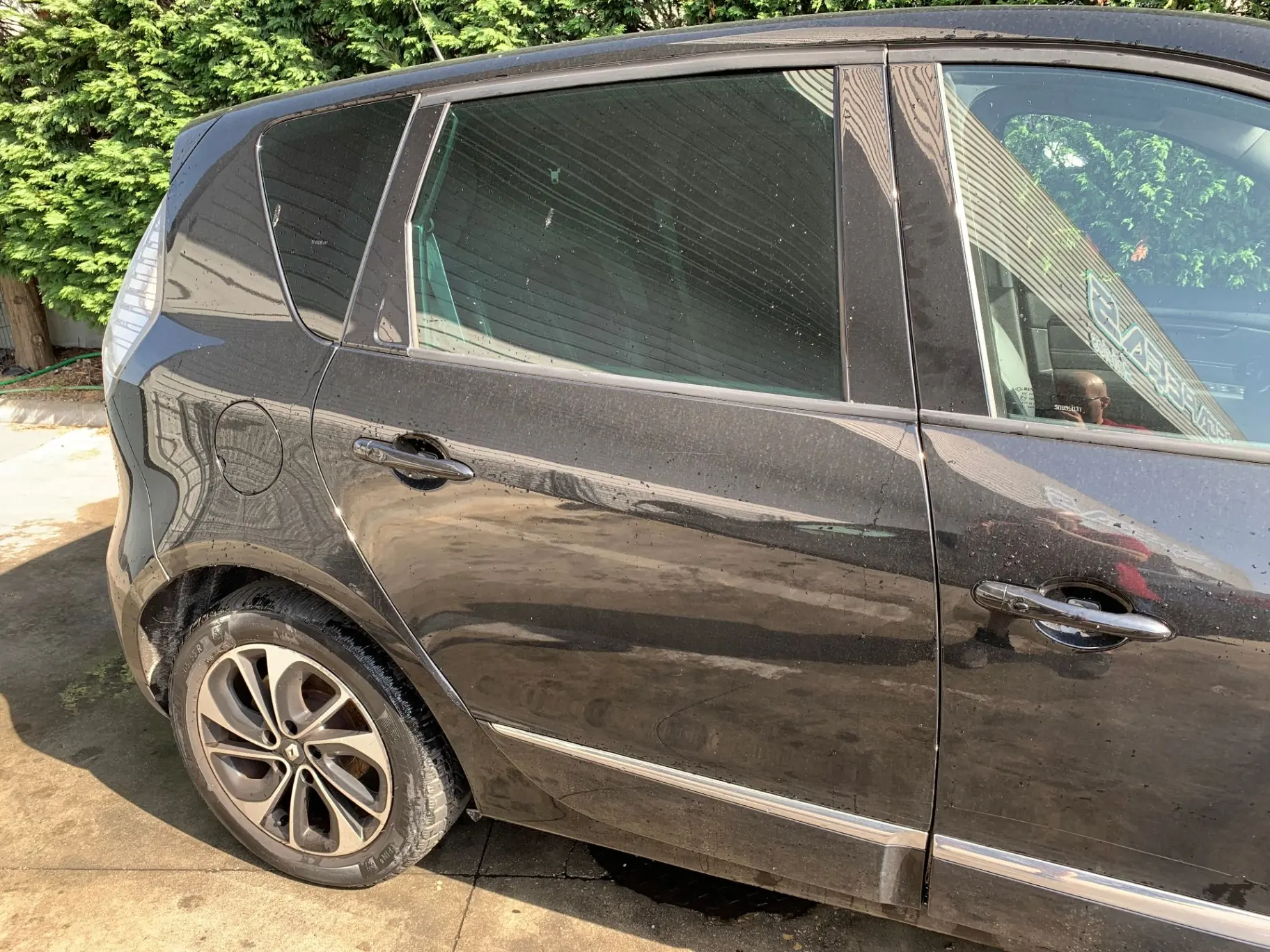 Porta trás direita RENAULT Scénic III (JZ0/1_)