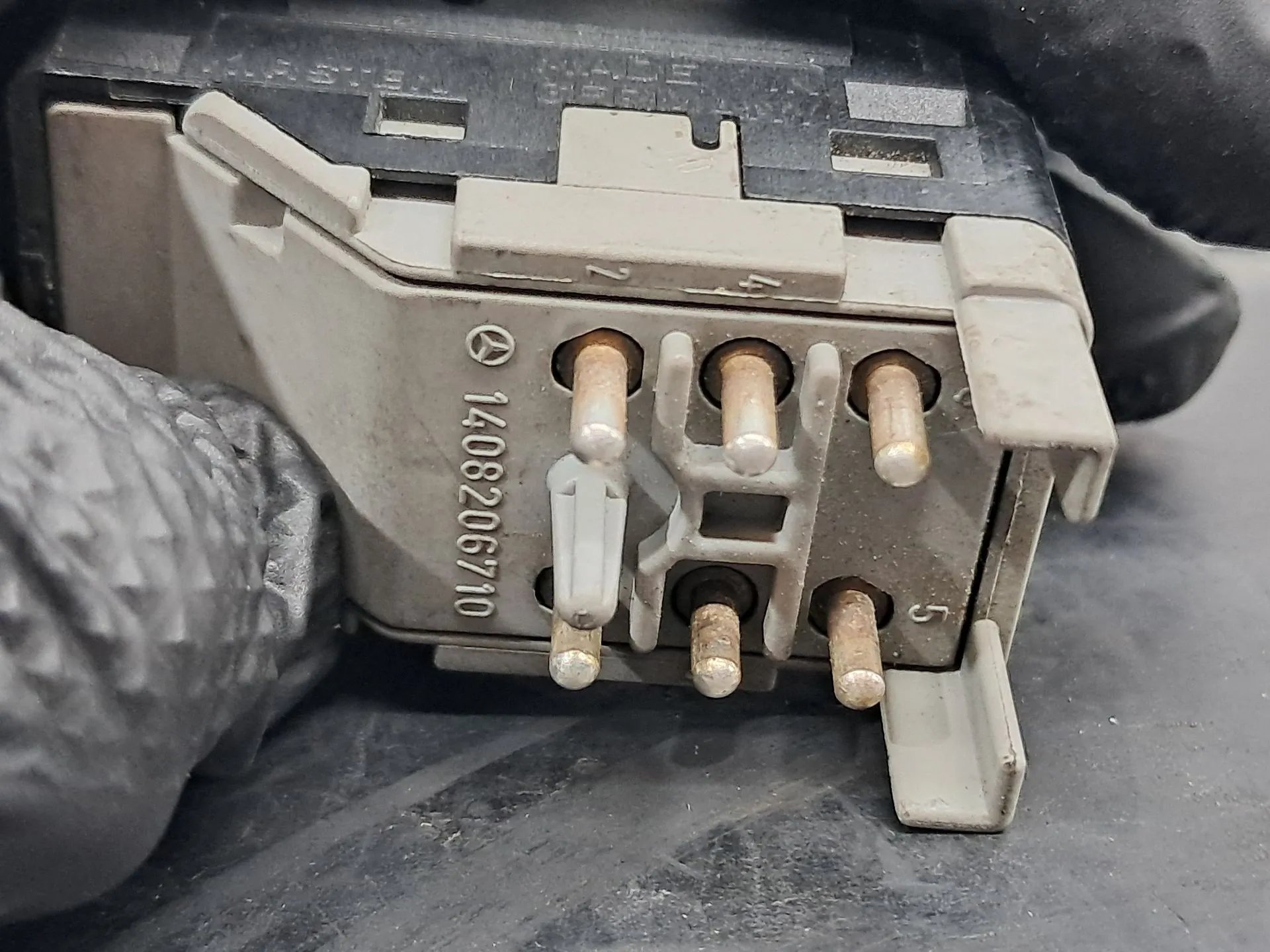 Botão / interruptor teto de abrir MERCEDES-BENZ Classe C (W202) Imagem-4