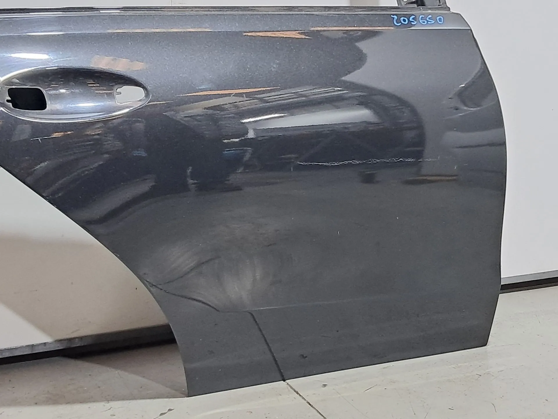 Porta trás direita MERCEDES-BENZ Classe C (W206) Imagem-1