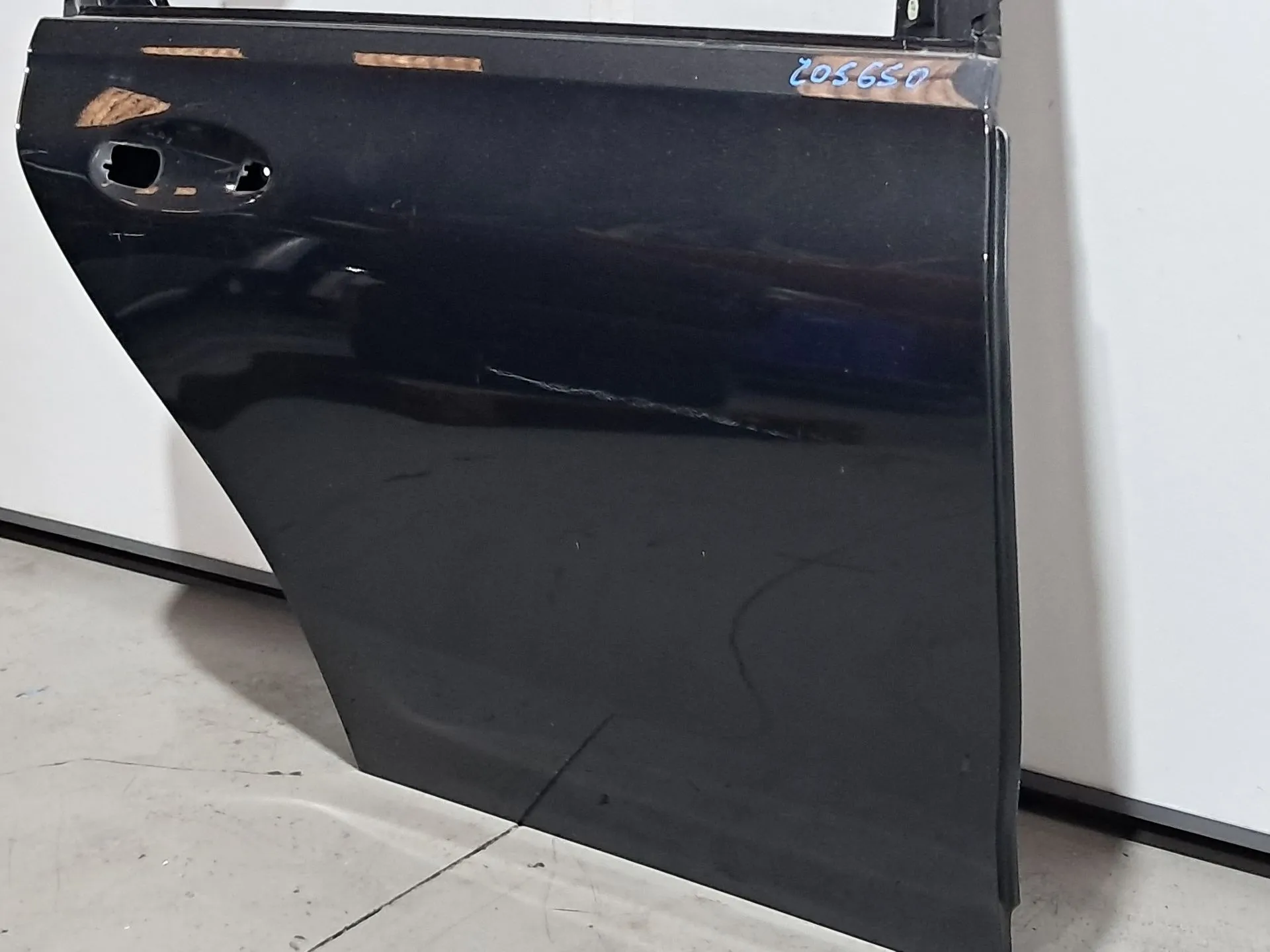 Porta trás direita MERCEDES-BENZ Classe C (W206) Imagem-2