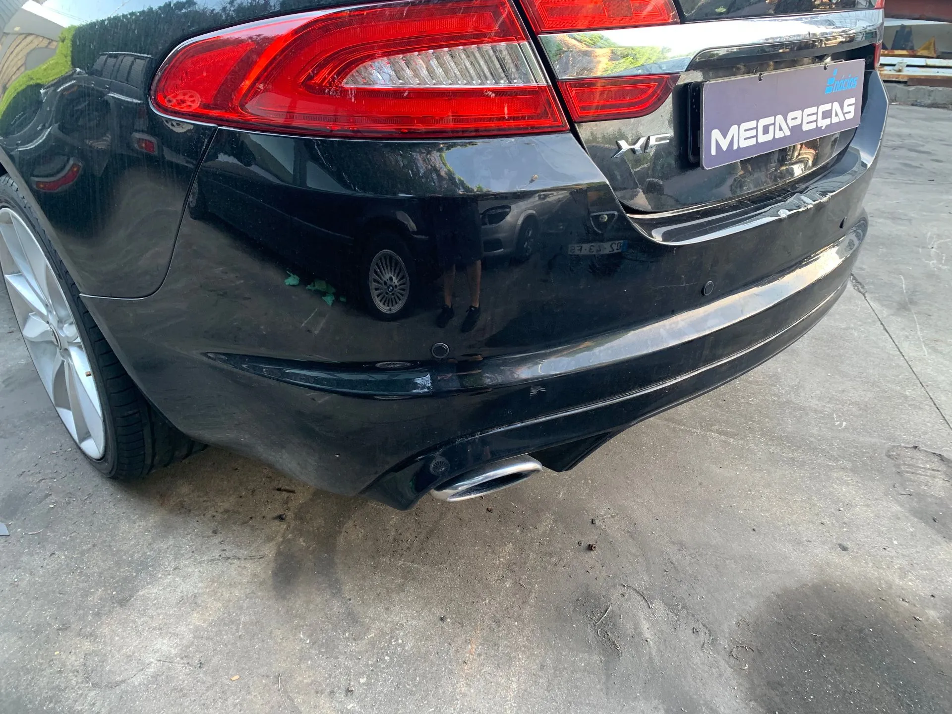 Rear Bumper JAGUAR XF (X250) Imagem-3