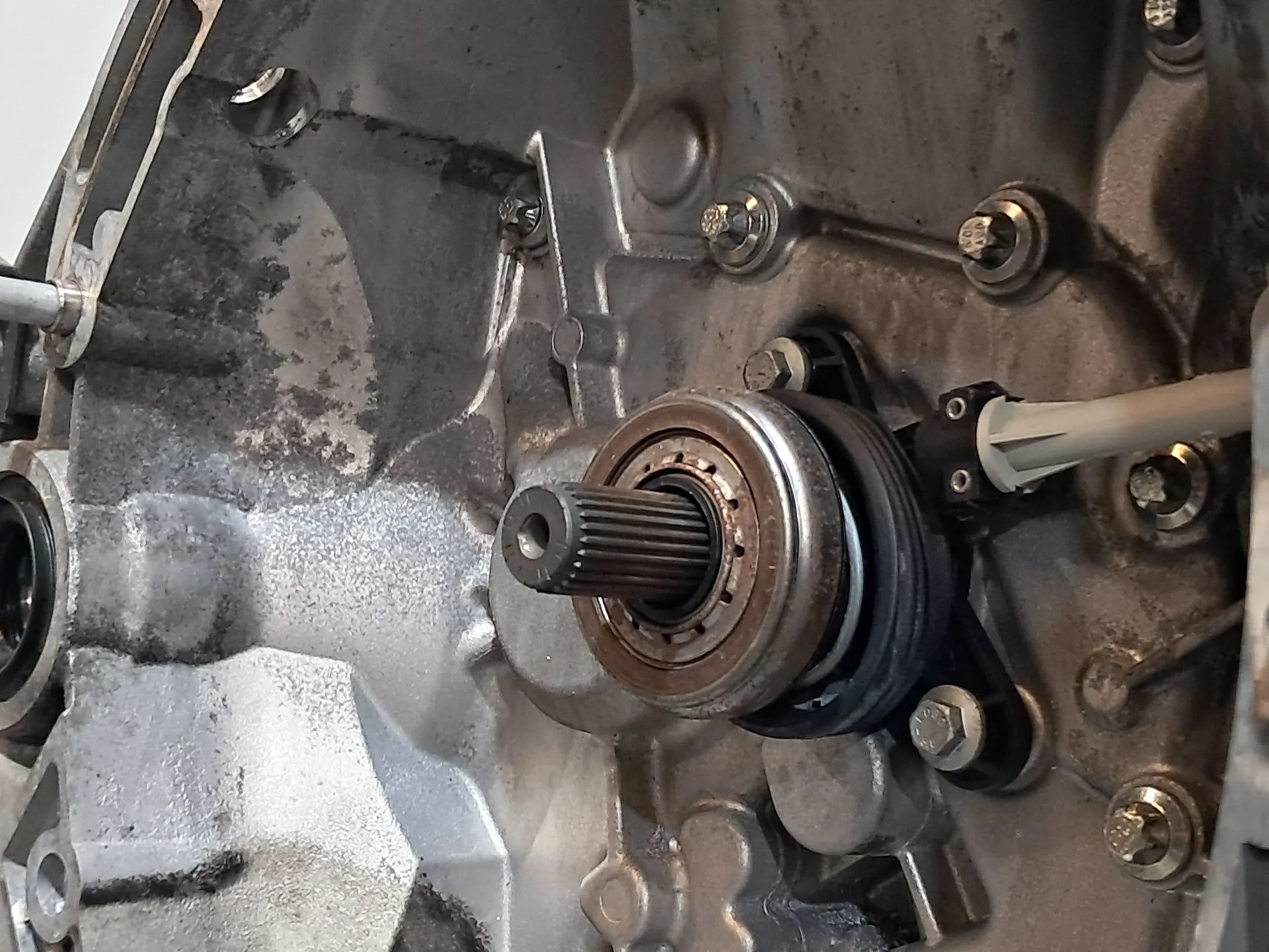 Caixa de velocidades manual RENAULT Clio III (BR0/1, CR0/1) Imagem-12