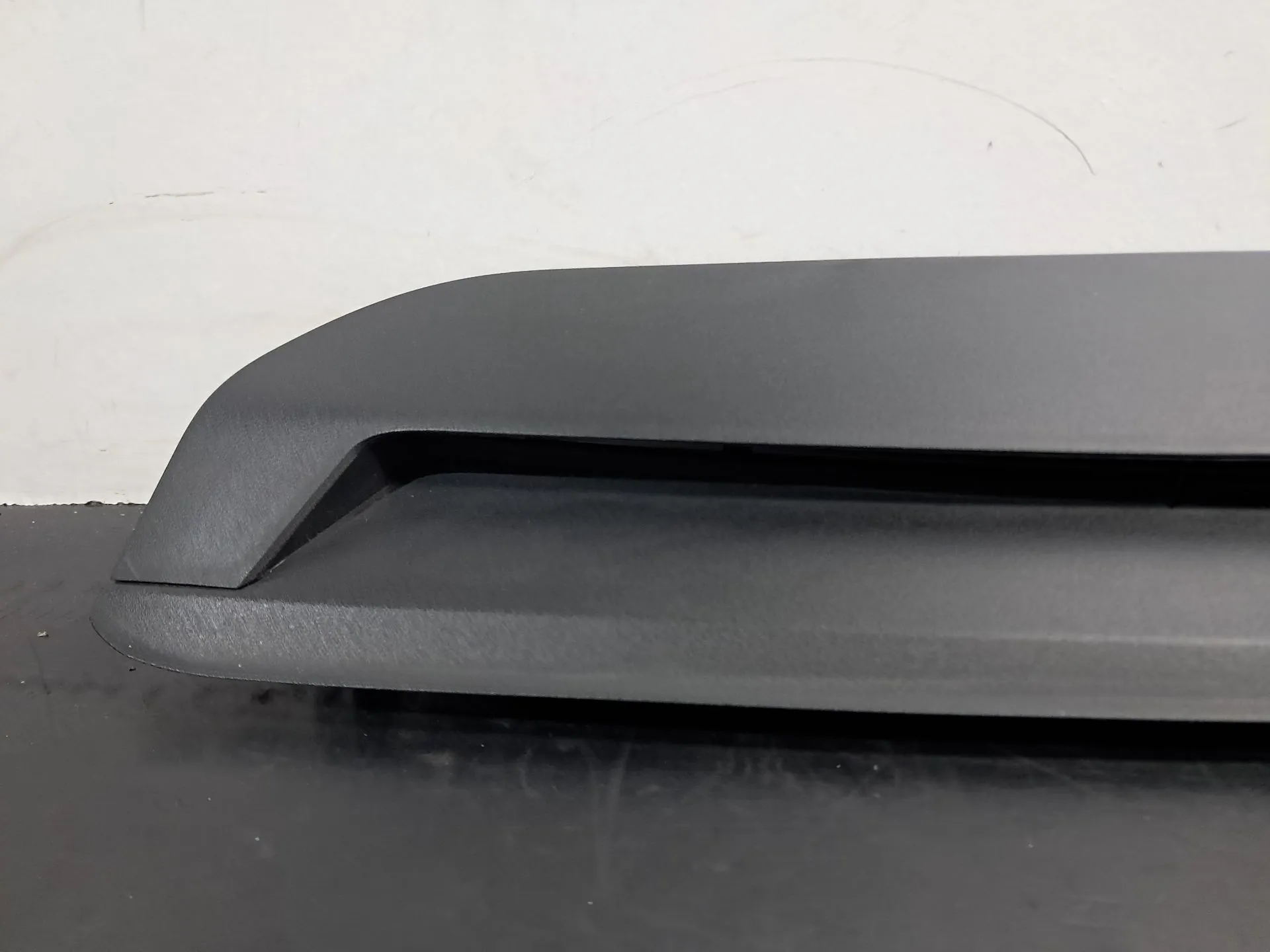 Tampa / cobertura genérica MERCEDES-BENZ Classe C (W206) Imagem-1