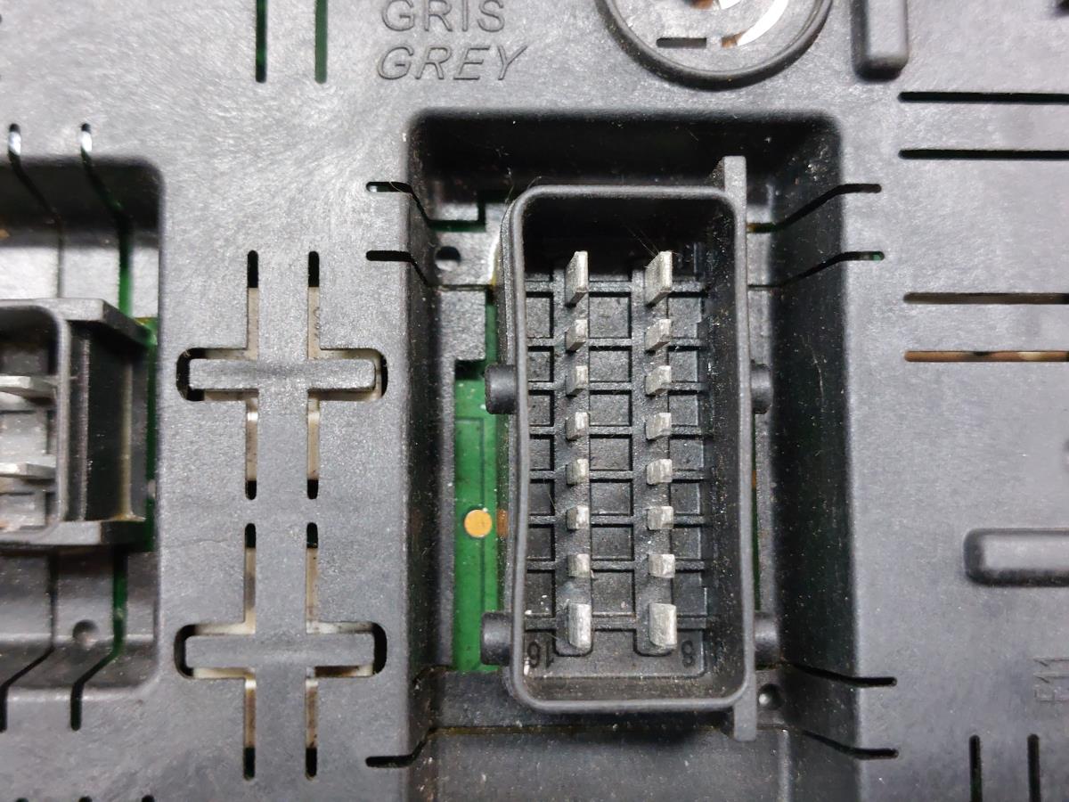 Fuse box / SAM / BSI CITROËN C4 I (LC_) Imagem-7