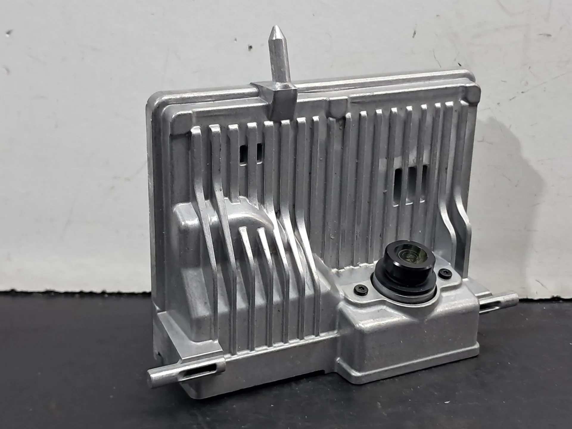 Câmera frontal MERCEDES-BENZ Classe C (W206)