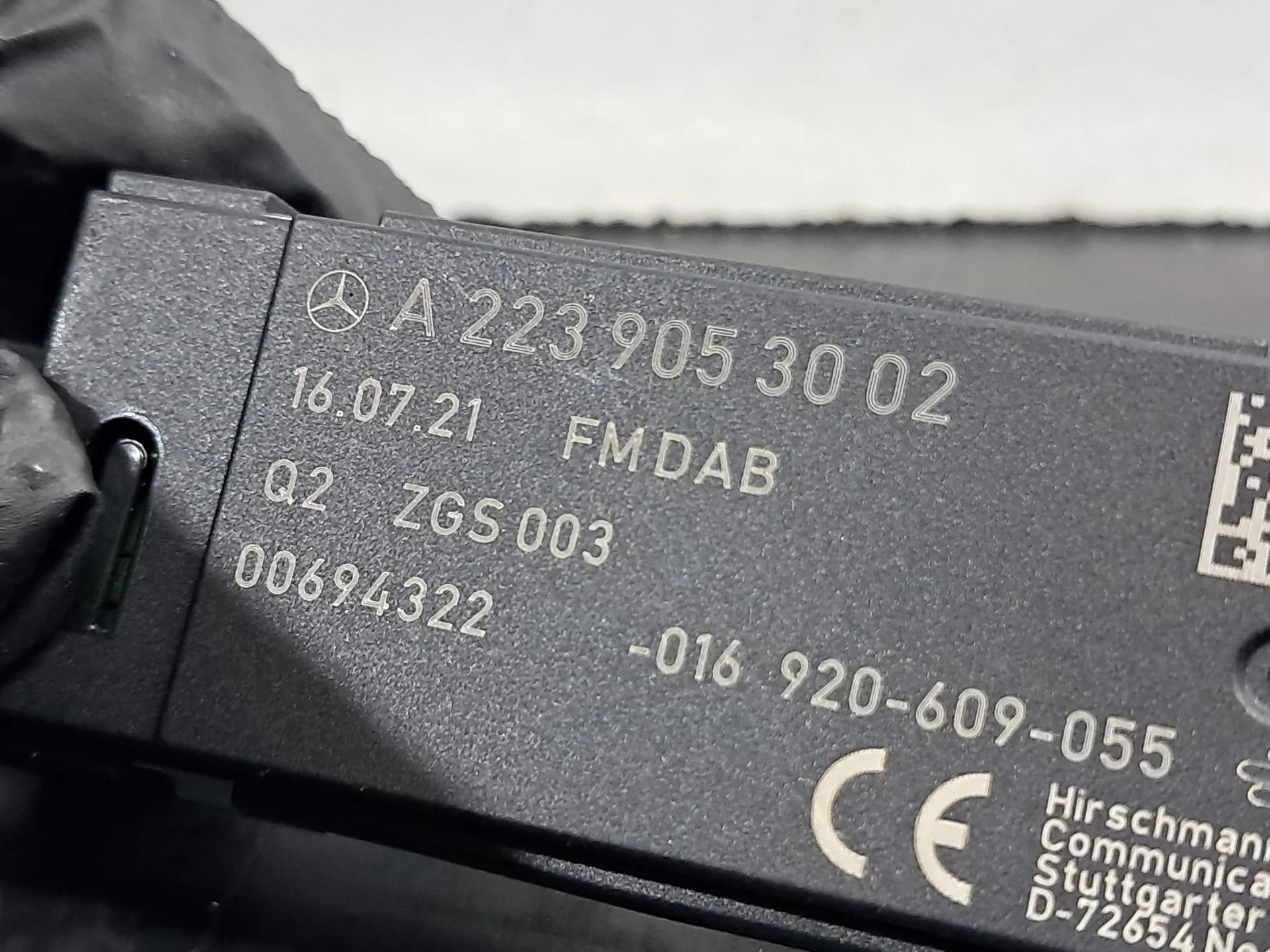 Amplificador de antena para MERCEDES-BENZ Classe C (W206) (2021- 2025 ...