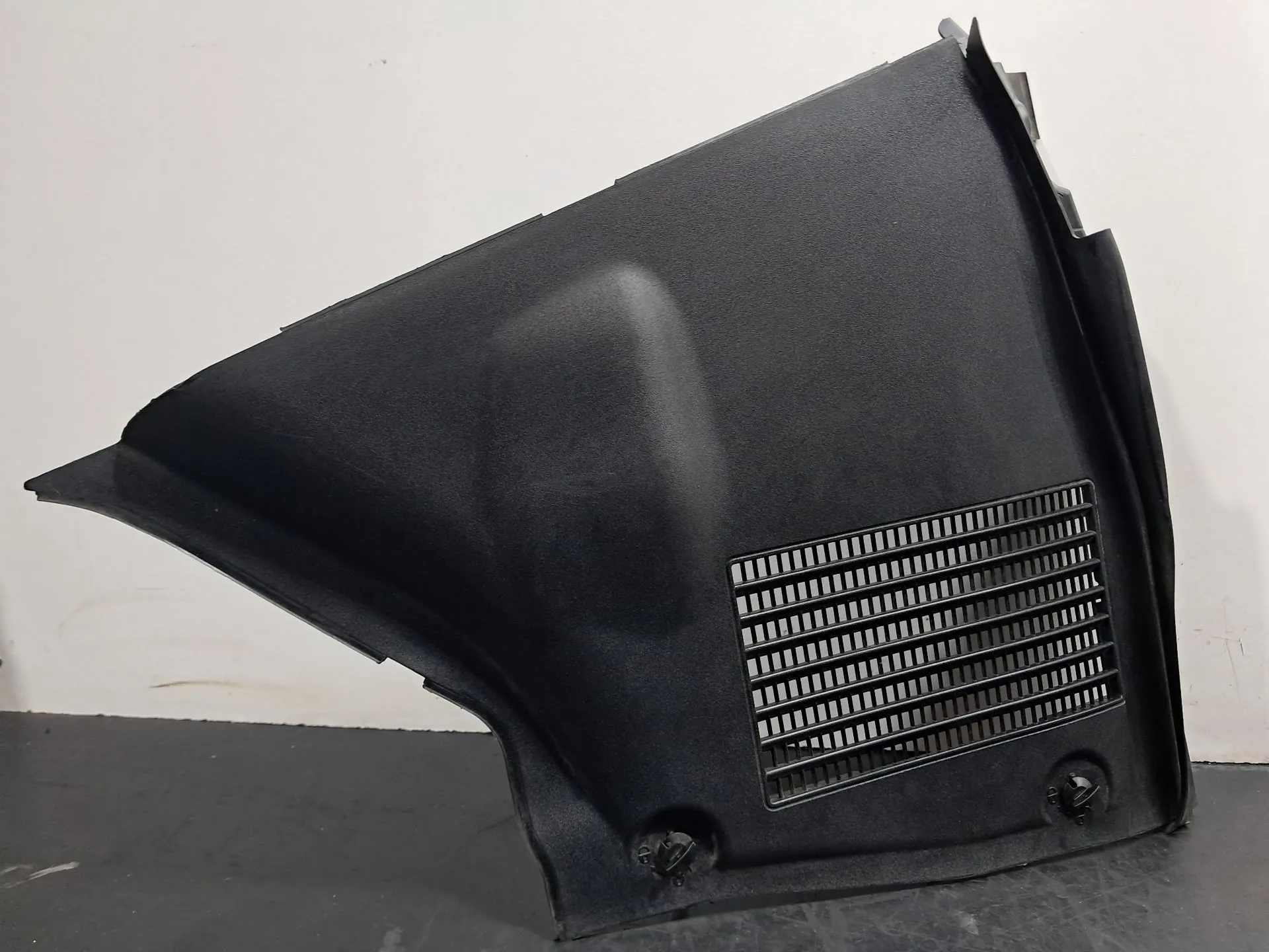 Tampa / cobertura genérica MERCEDES-BENZ Classe C (W206)