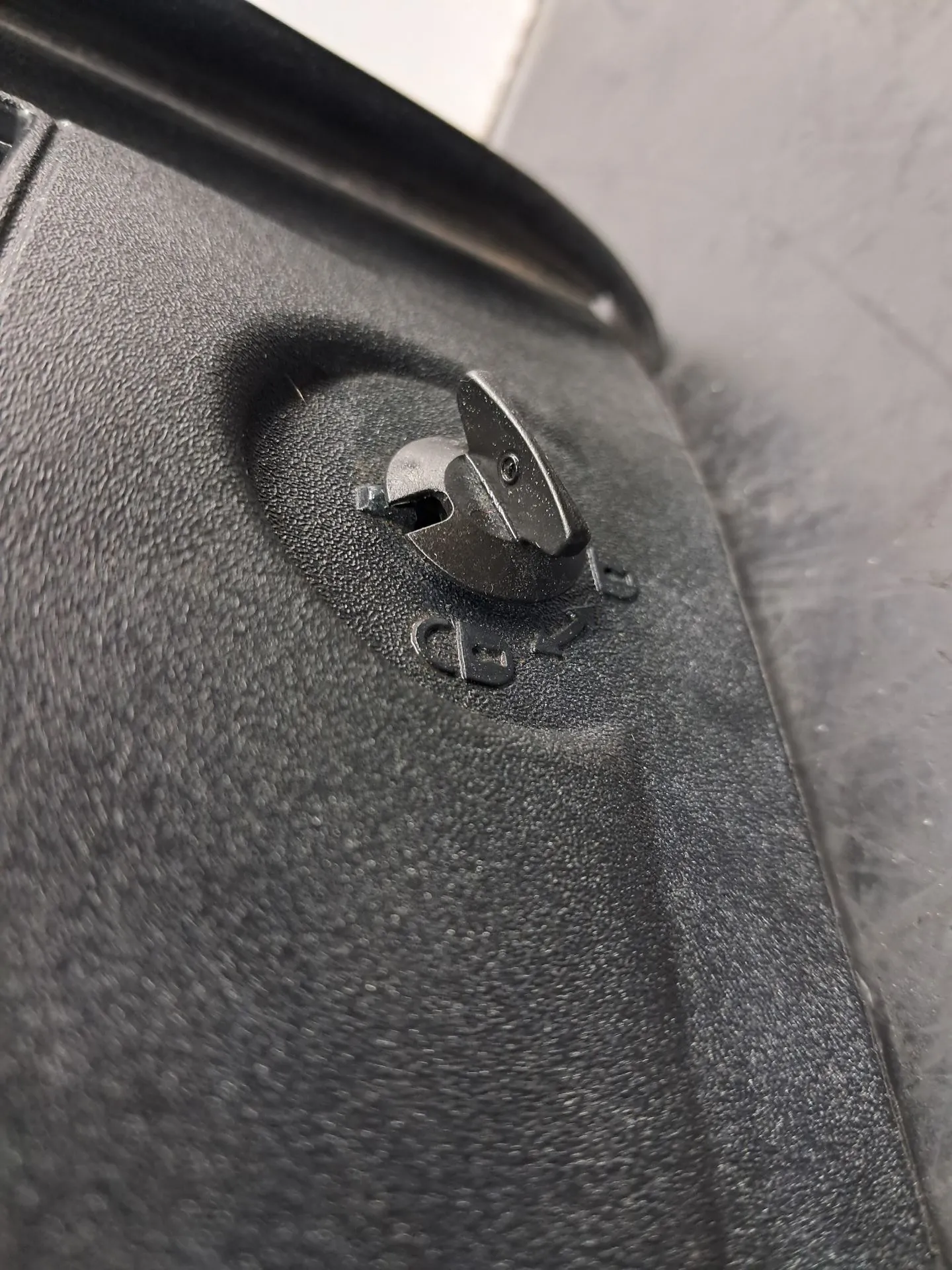 Tampa / cobertura genérica MERCEDES-BENZ Classe C (W206) Imagem-2