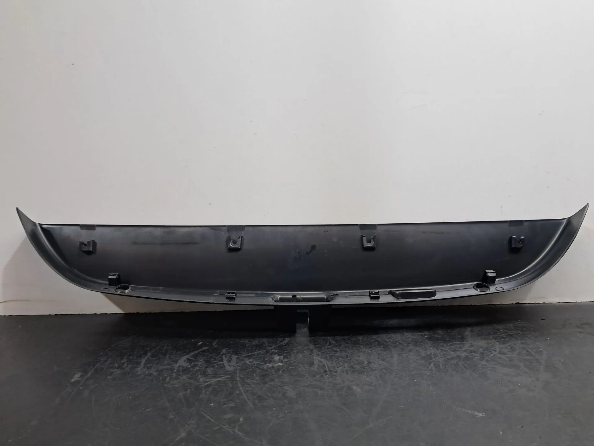 Tampa / cobertura genérica MERCEDES-BENZ Classe C (W206) Imagem-7