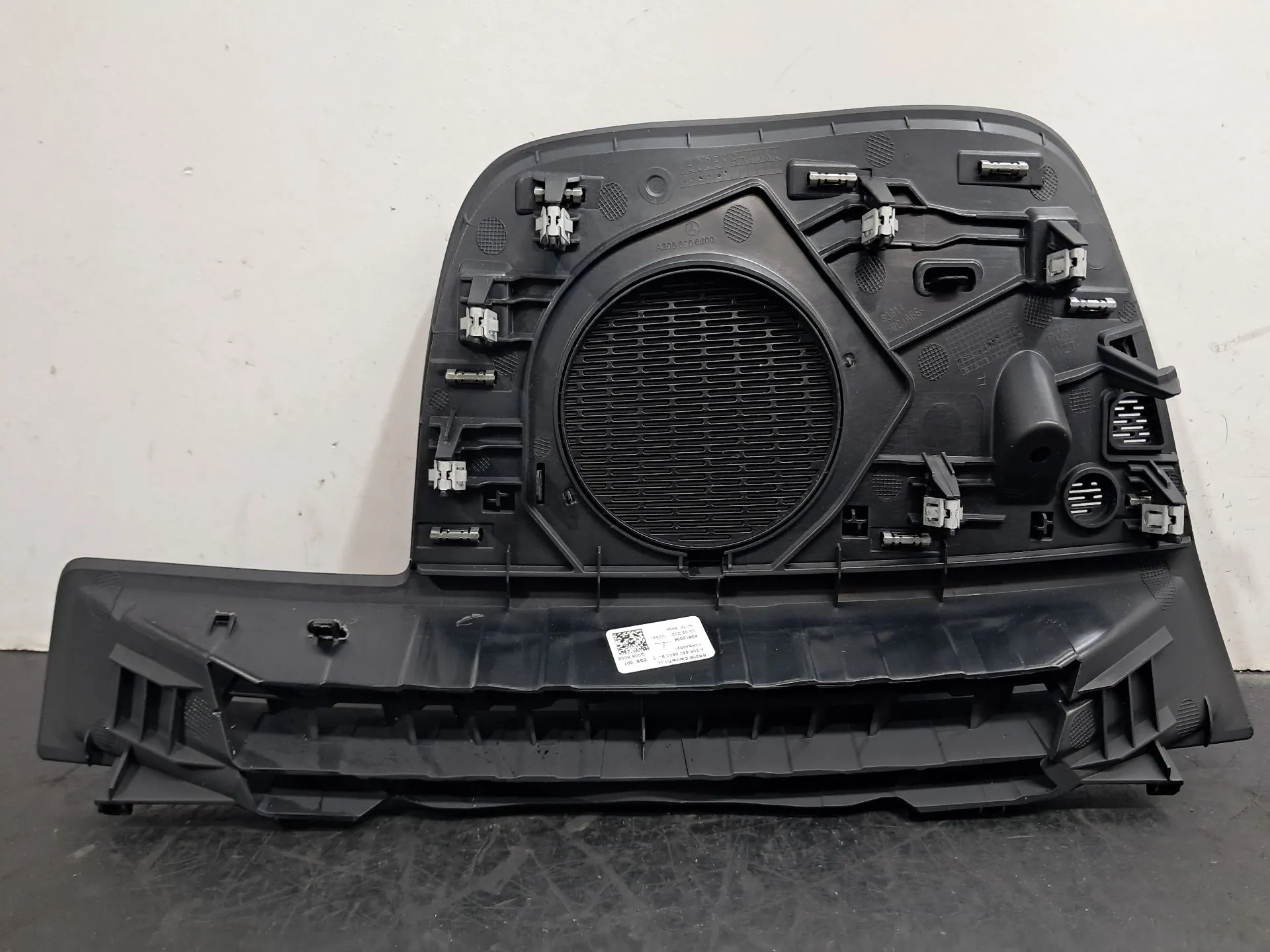 Tampa / cobertura genérica MERCEDES-BENZ Classe C (W206) Imagem-2