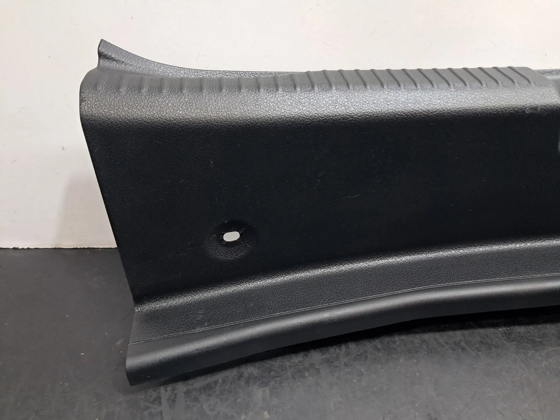 Tampa / cobertura genérica MERCEDES-BENZ Classe C (W206) Imagem-1