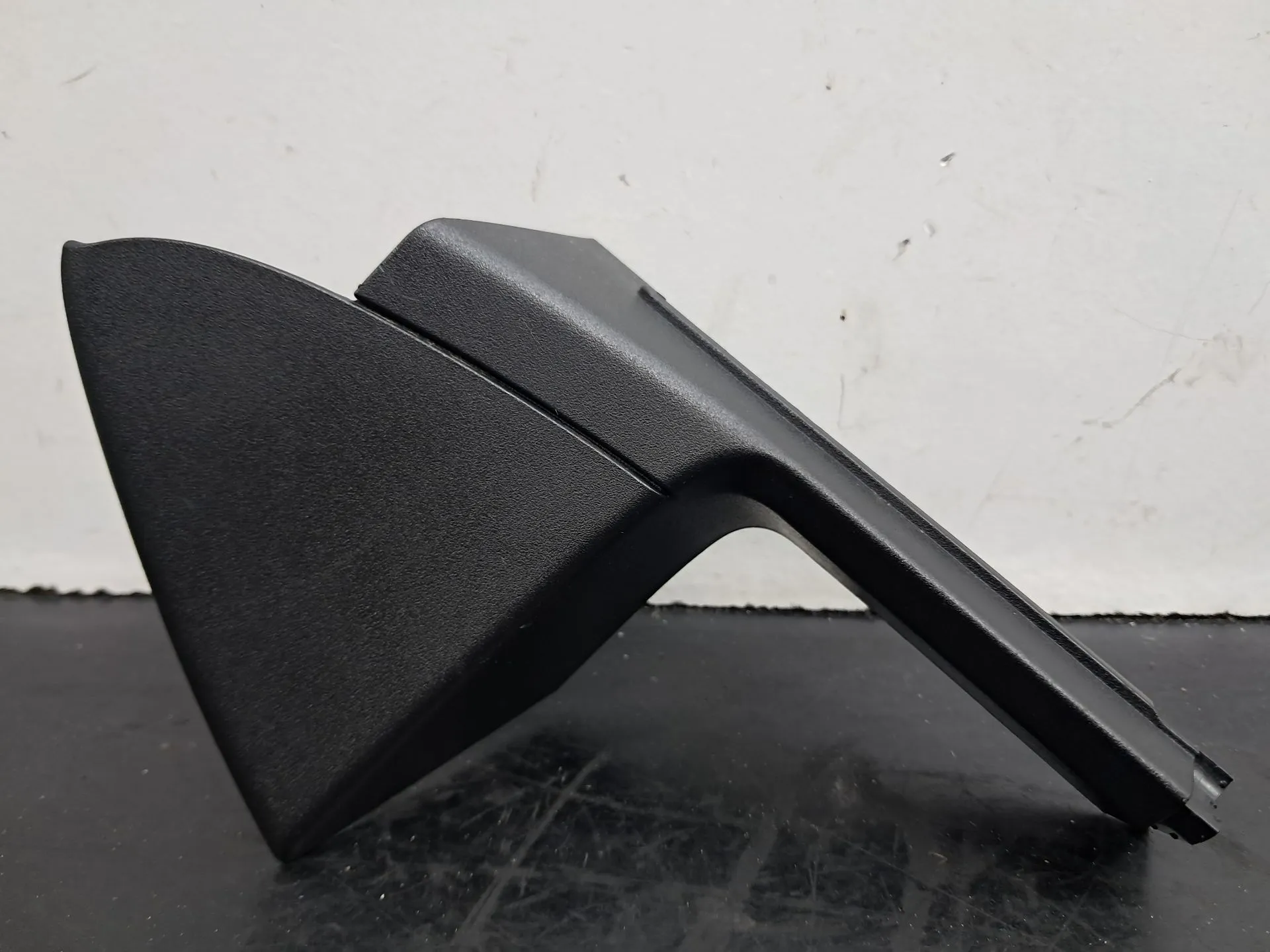 Tampa / cobertura genérica MERCEDES-BENZ Classe C (W206)