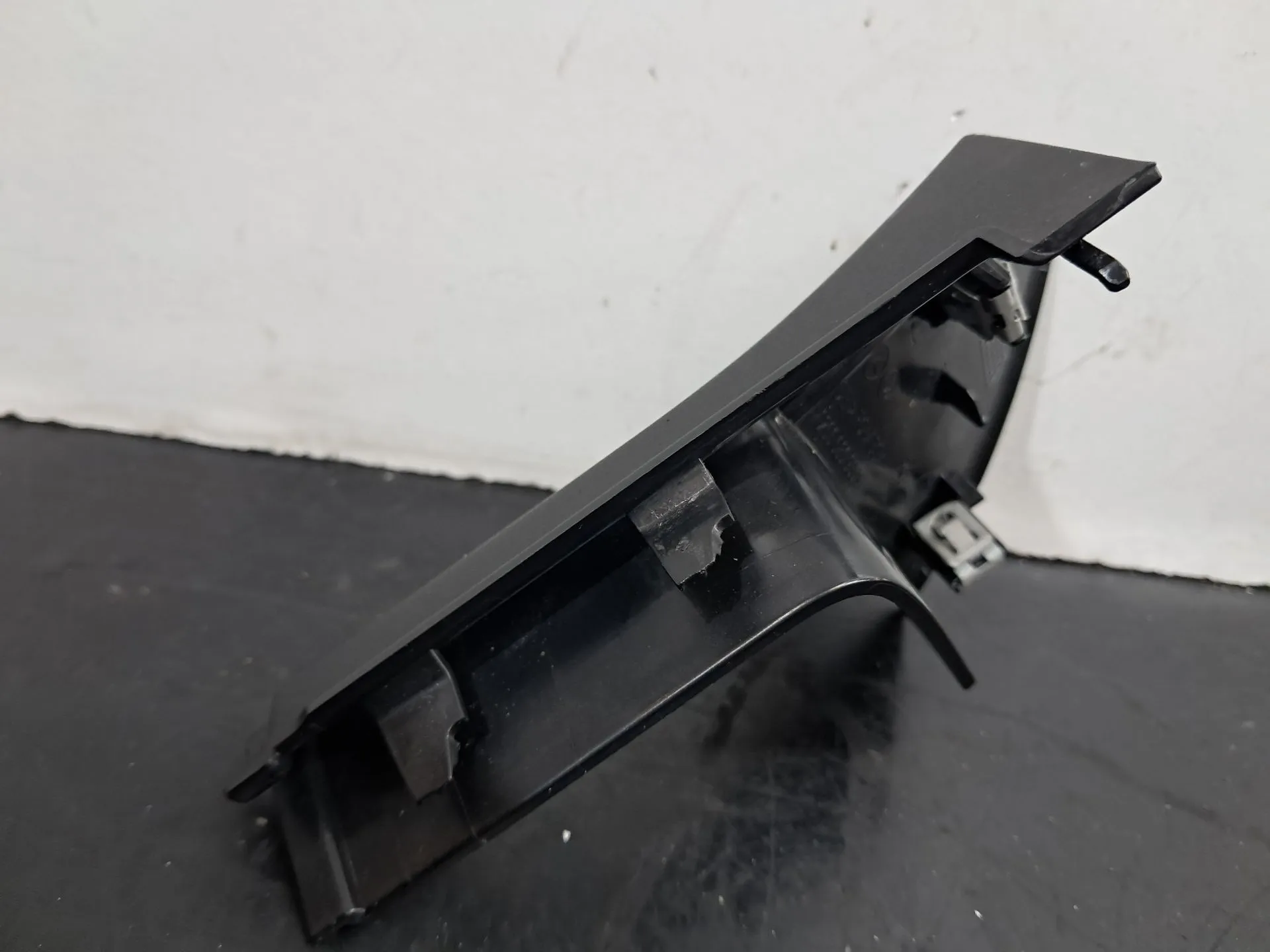 Tampa / cobertura genérica MERCEDES-BENZ Classe C (W206) Imagem-2