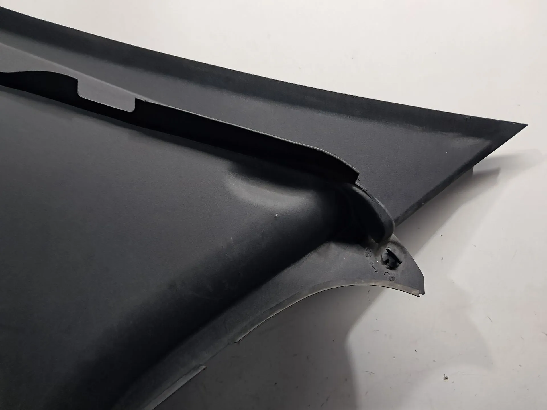 Tampa / cobertura genérica MERCEDES-BENZ Classe C (W206) Imagem-4