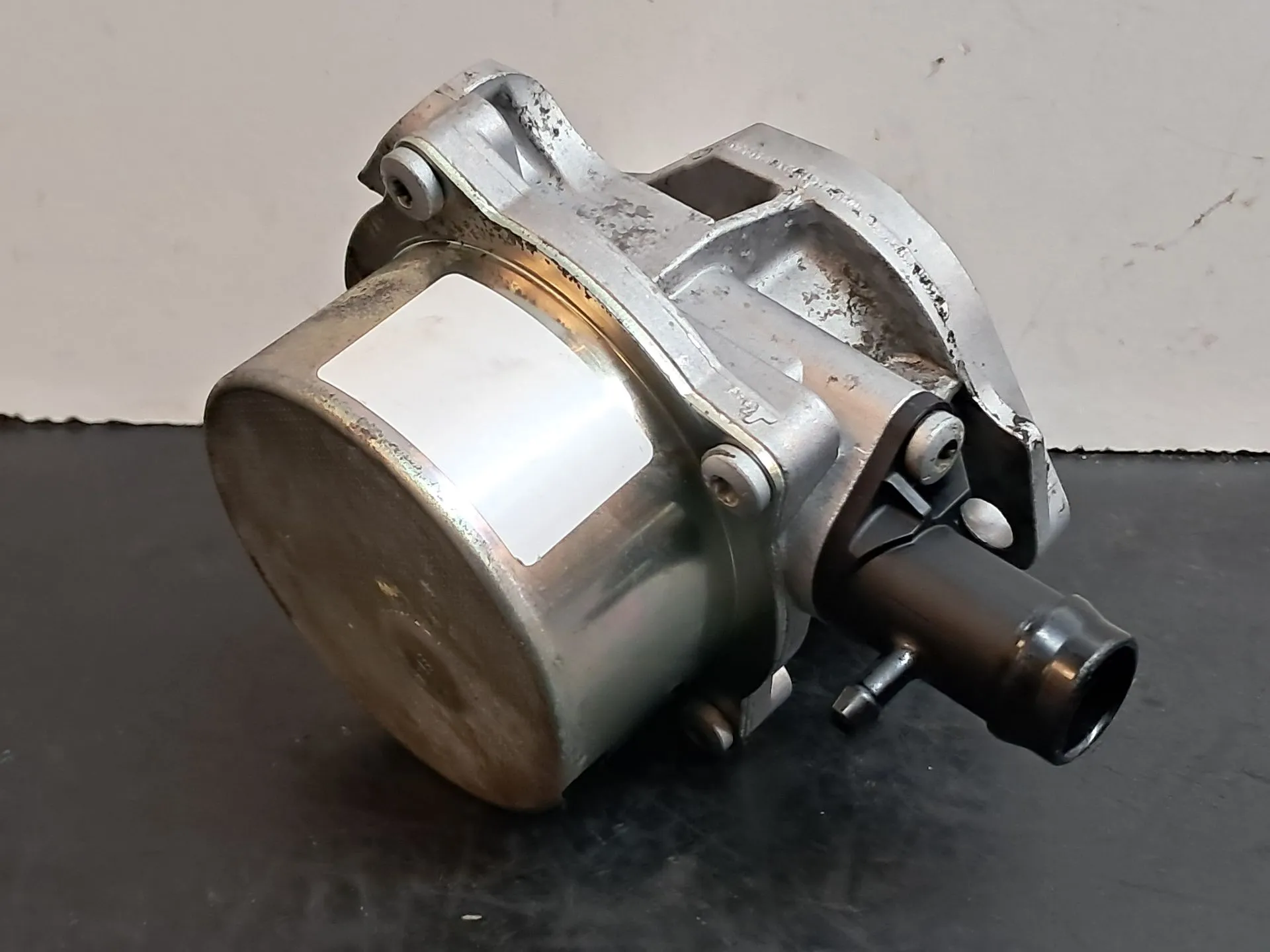 Depressor dos travões / bomba de vácuo DACIA Sandero II (5S_)