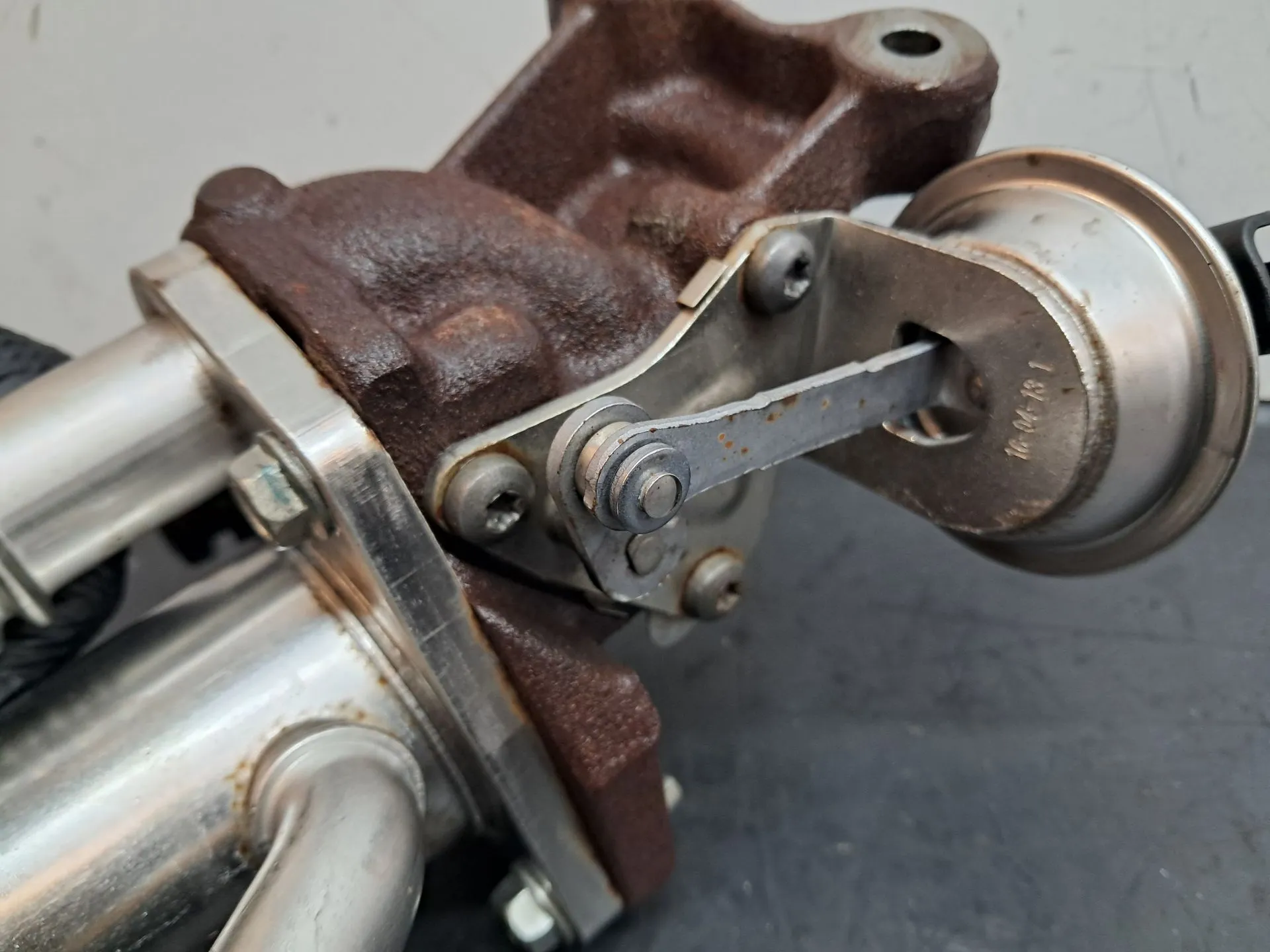 Radiador de gases / EGR DACIA Sandero II (5S_) Imagem-6