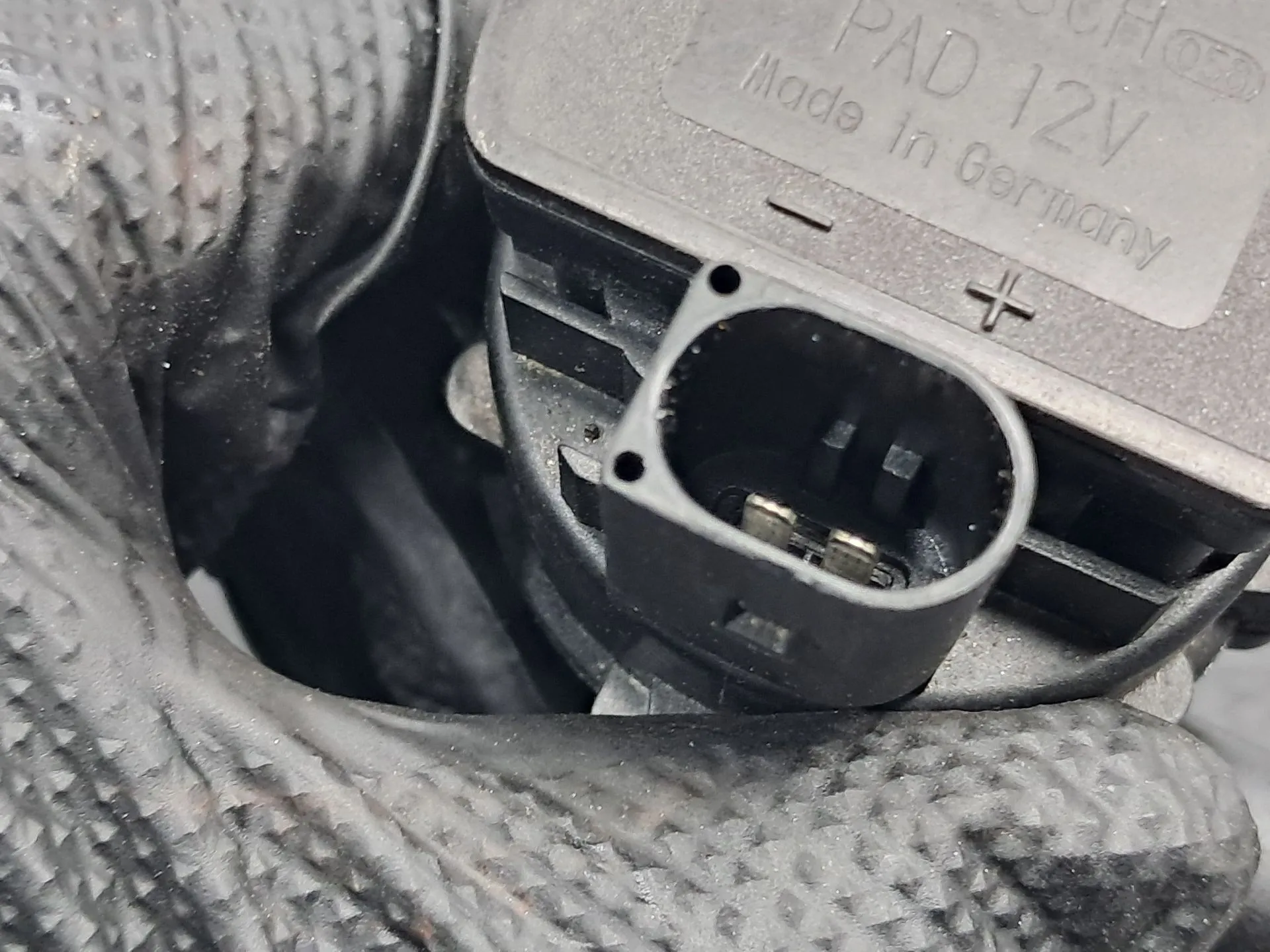 Bomba de água adicional MERCEDES-BENZ Classe E Coupé (C207) Imagem-3