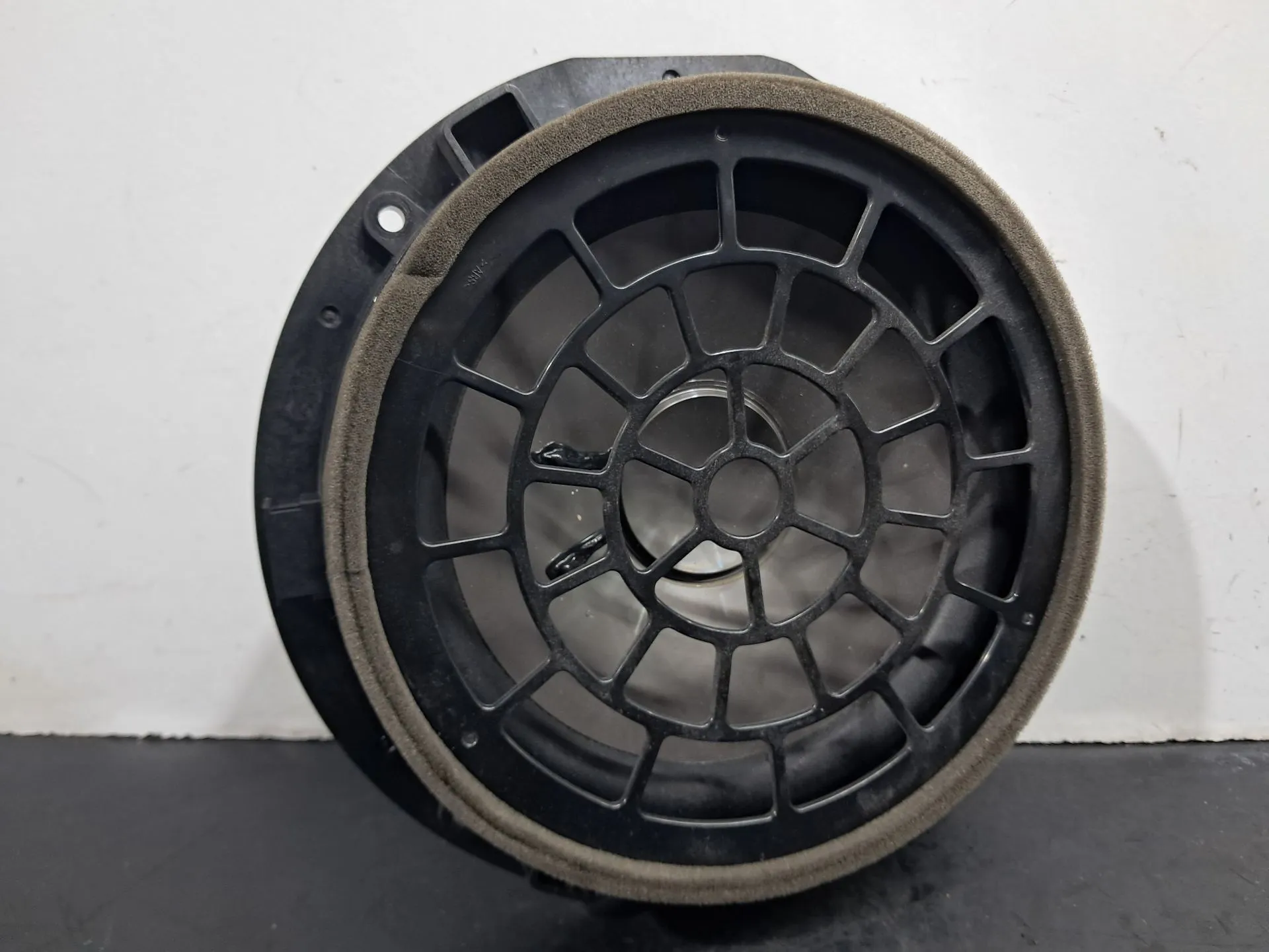 Colonne de son AUDI A1 Sportback (8XA, 8XF)