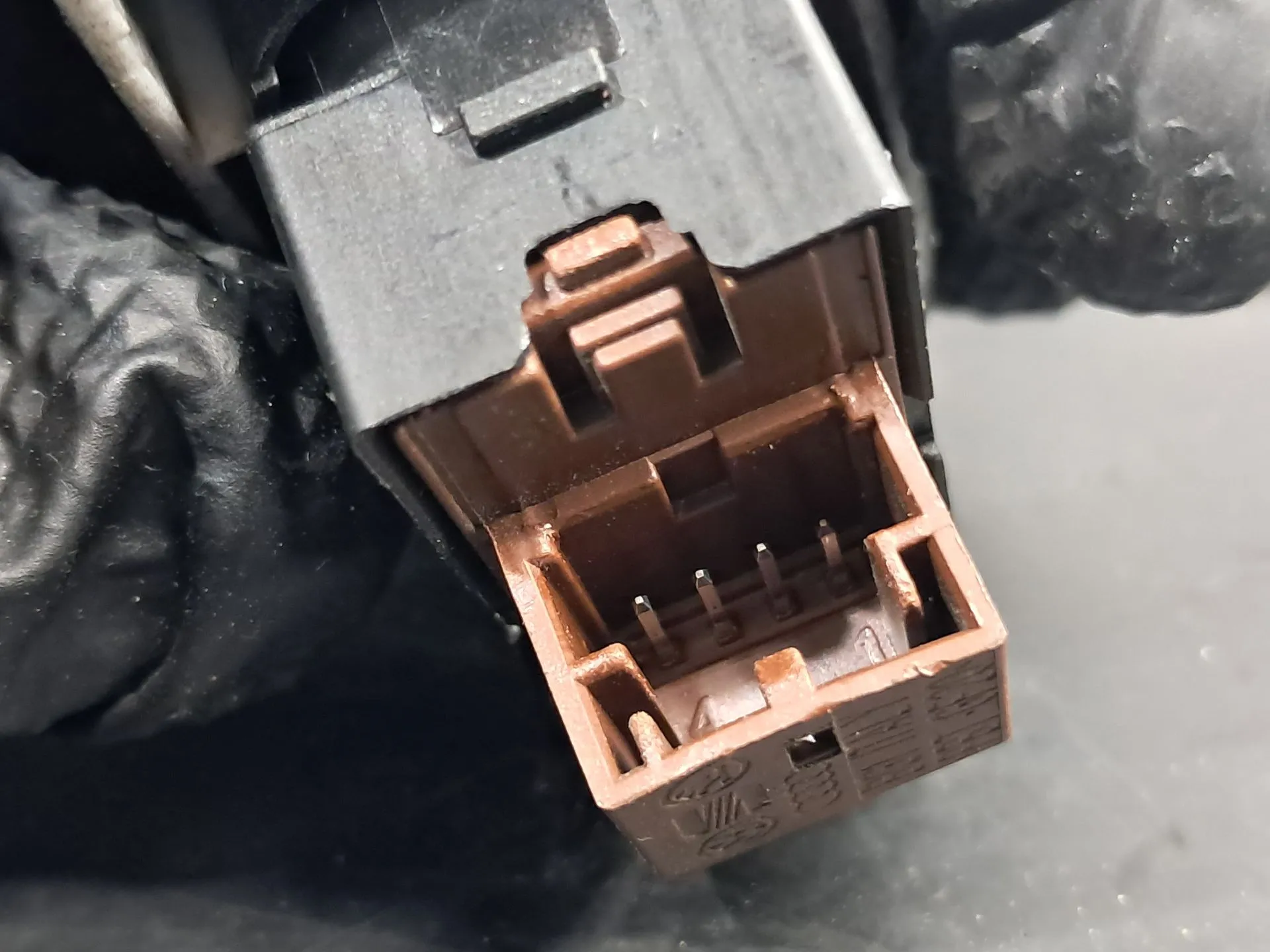 Botón / interruptor bloqueo de puertas AUDI A1 Sportback (8XA, 8XF) Imagem-4