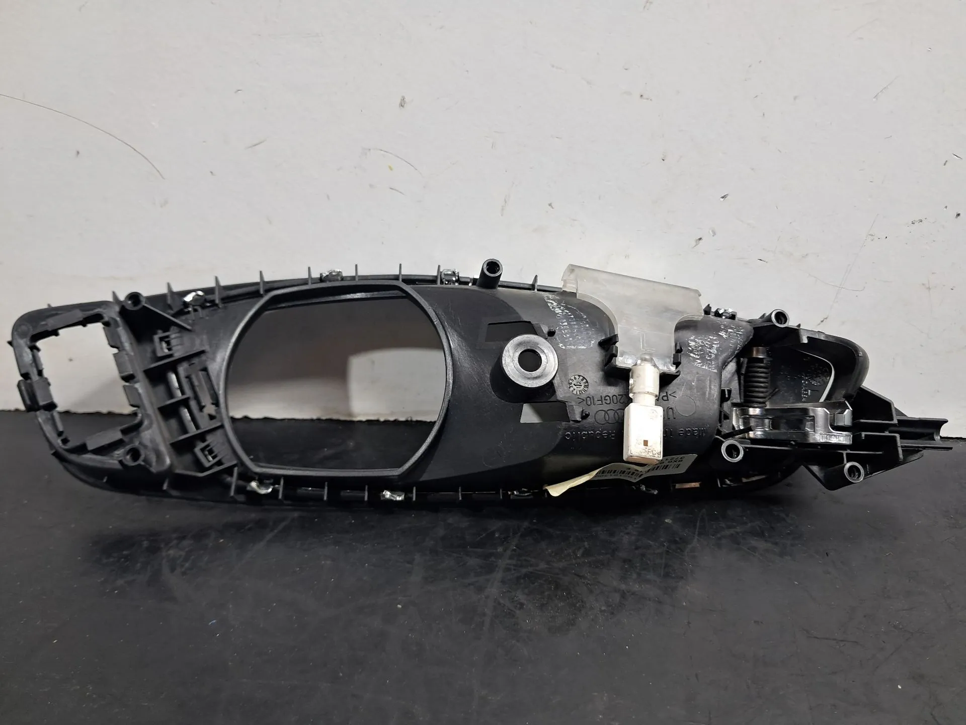 Manija interior puerta Delantero Izquierdo AUDI A1 Sportback (8XA, 8XF) Imagem-4