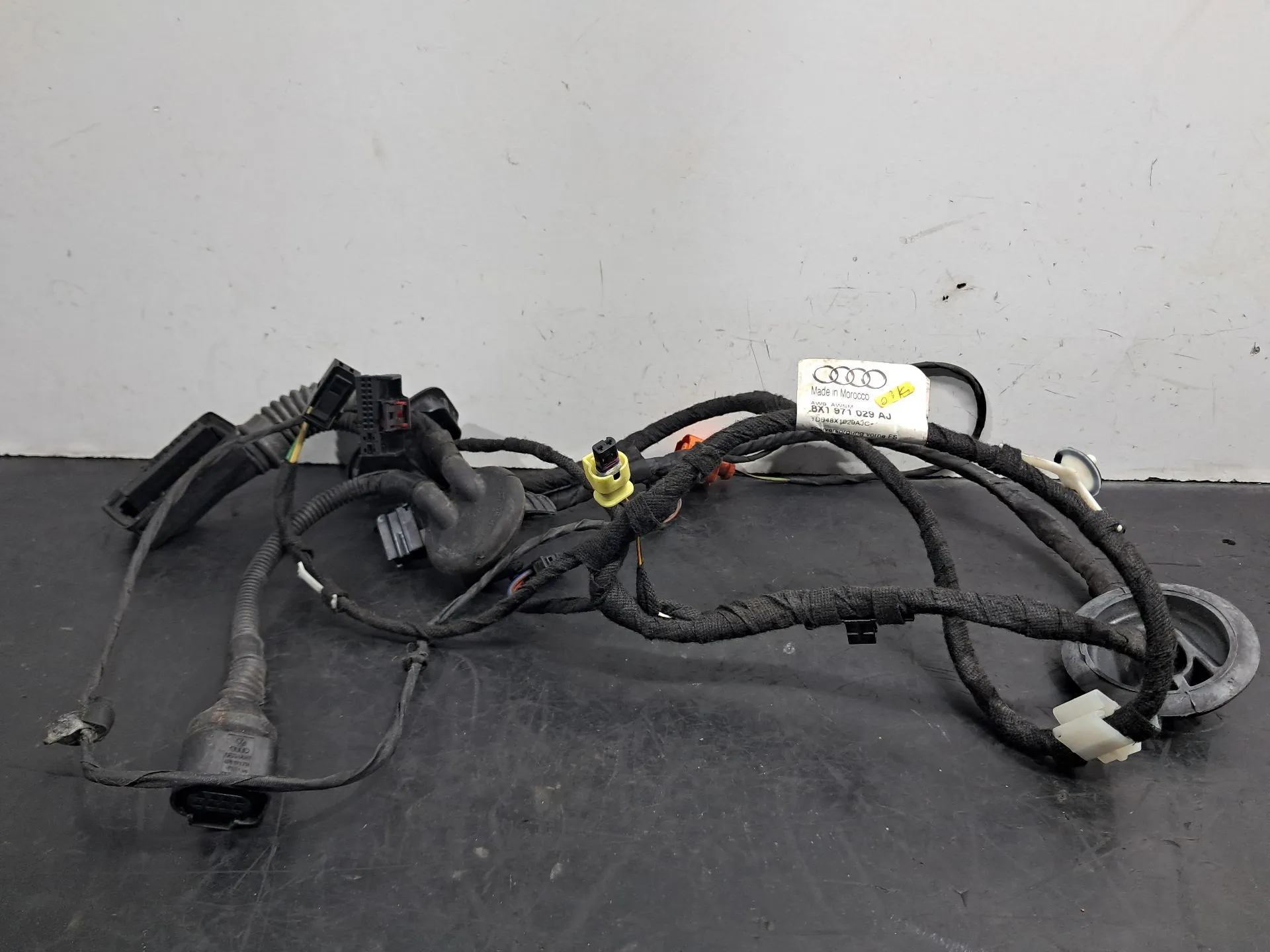 Installation électrique intérieure / câblage intérieur AUDI A1 Sportback (8XA, 8XF)