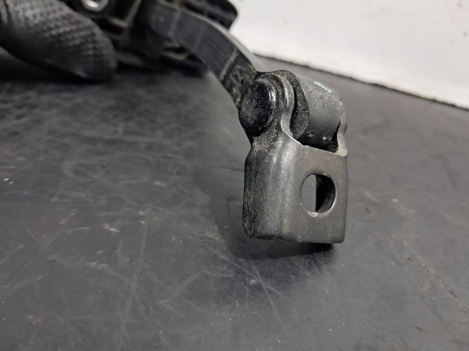 Limitador de puerta  delantero izquierdo AUDI A1 Sportback (8XA, 8XF) Imagem-2