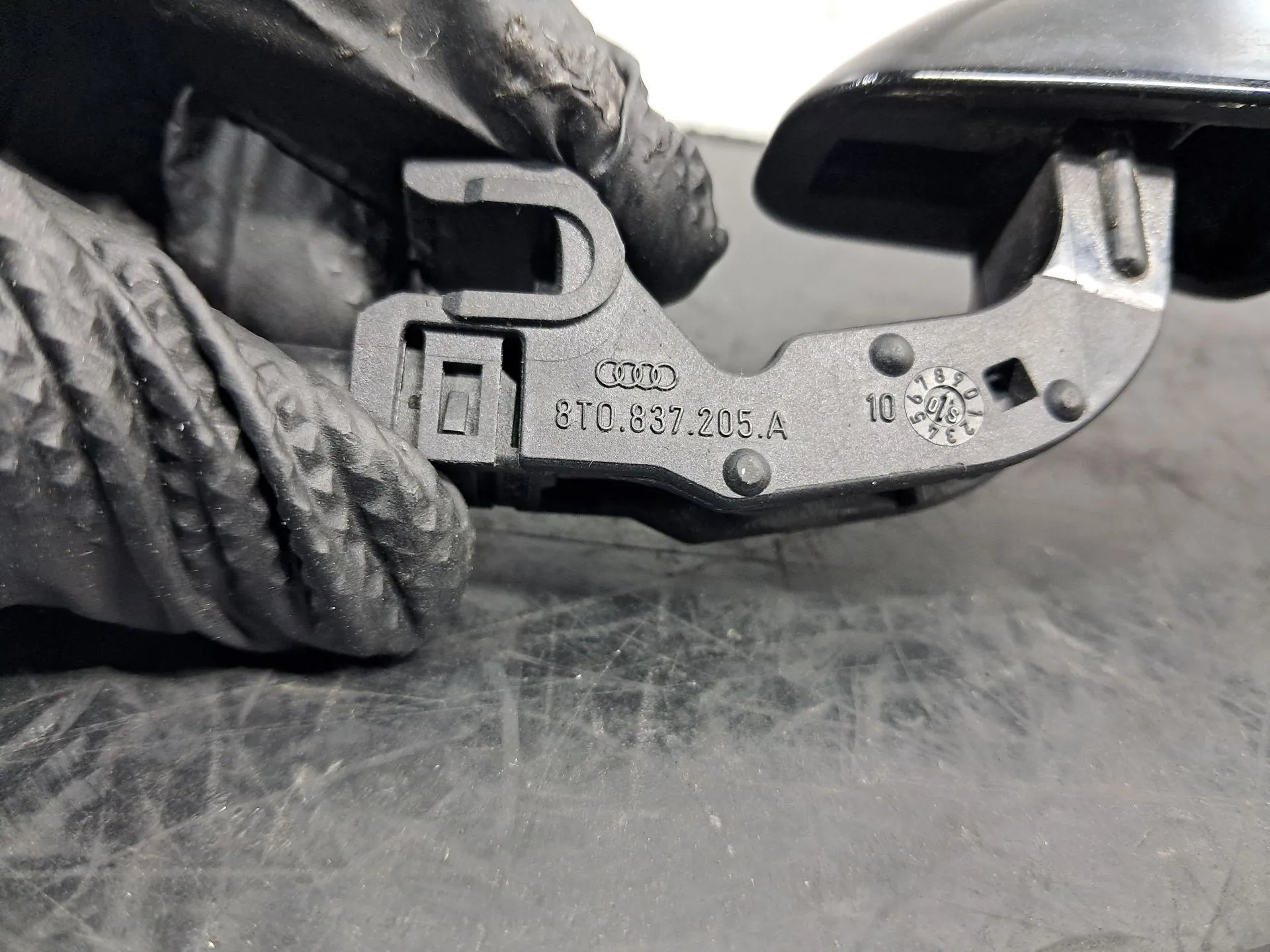 Manija puerta Delantero Izquierdo AUDI A1 Sportback (8XA, 8XF) Imagem-3