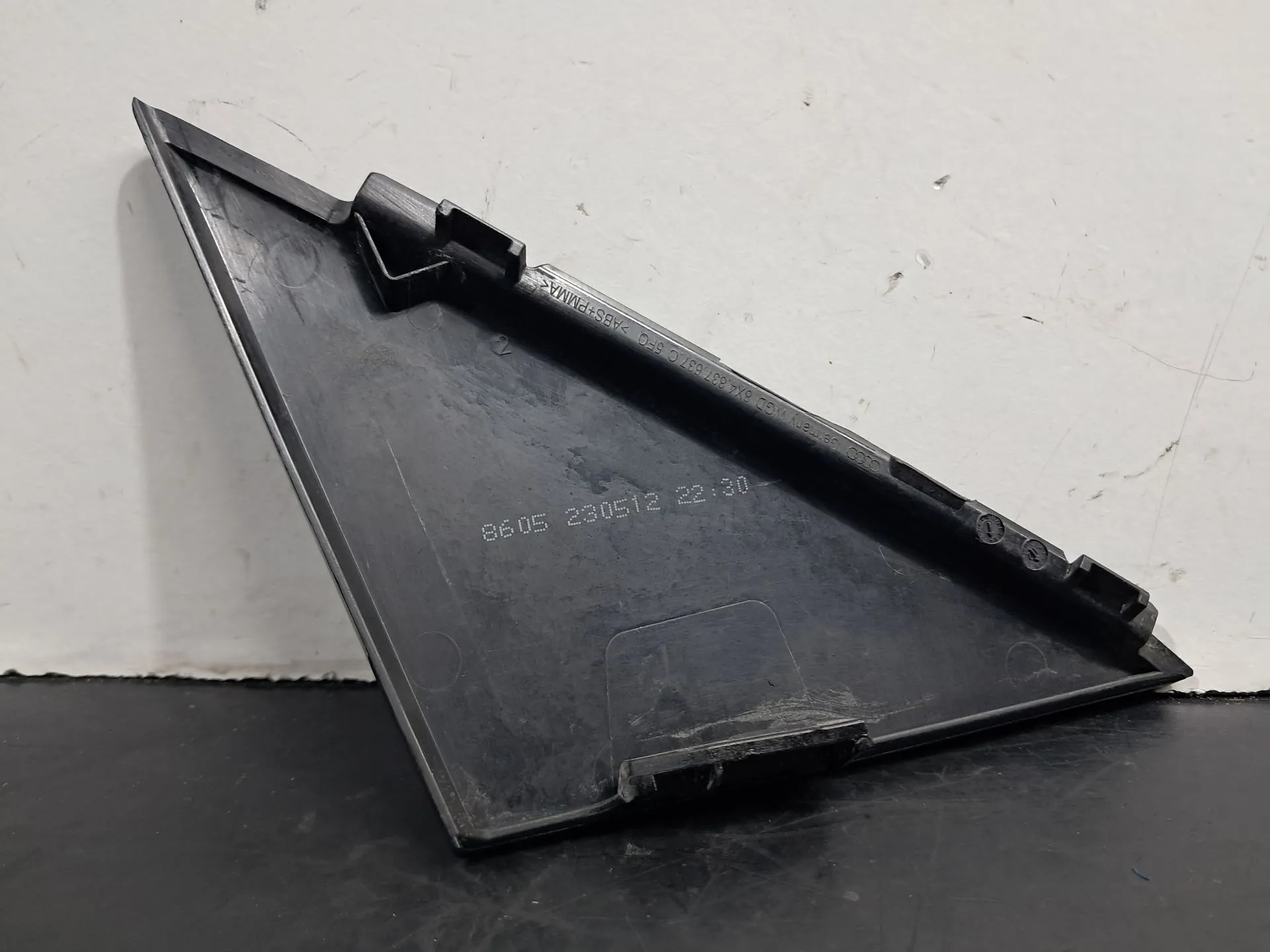 Modanatura porta anteriore sinistra AUDI A1 Sportback (8XA, 8XF) Imagem-1