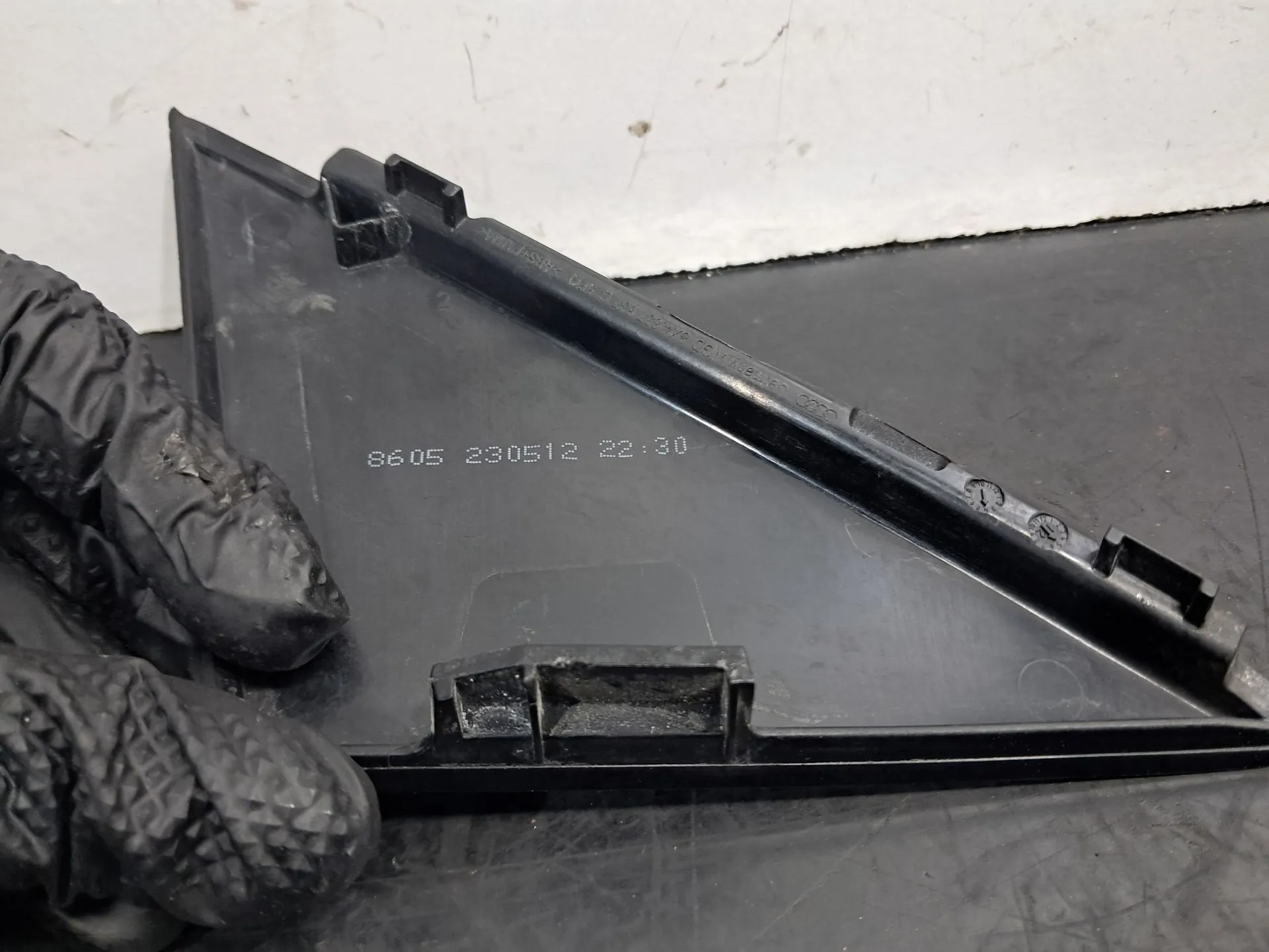 Modanatura porta anteriore sinistra AUDI A1 Sportback (8XA, 8XF) Imagem-3