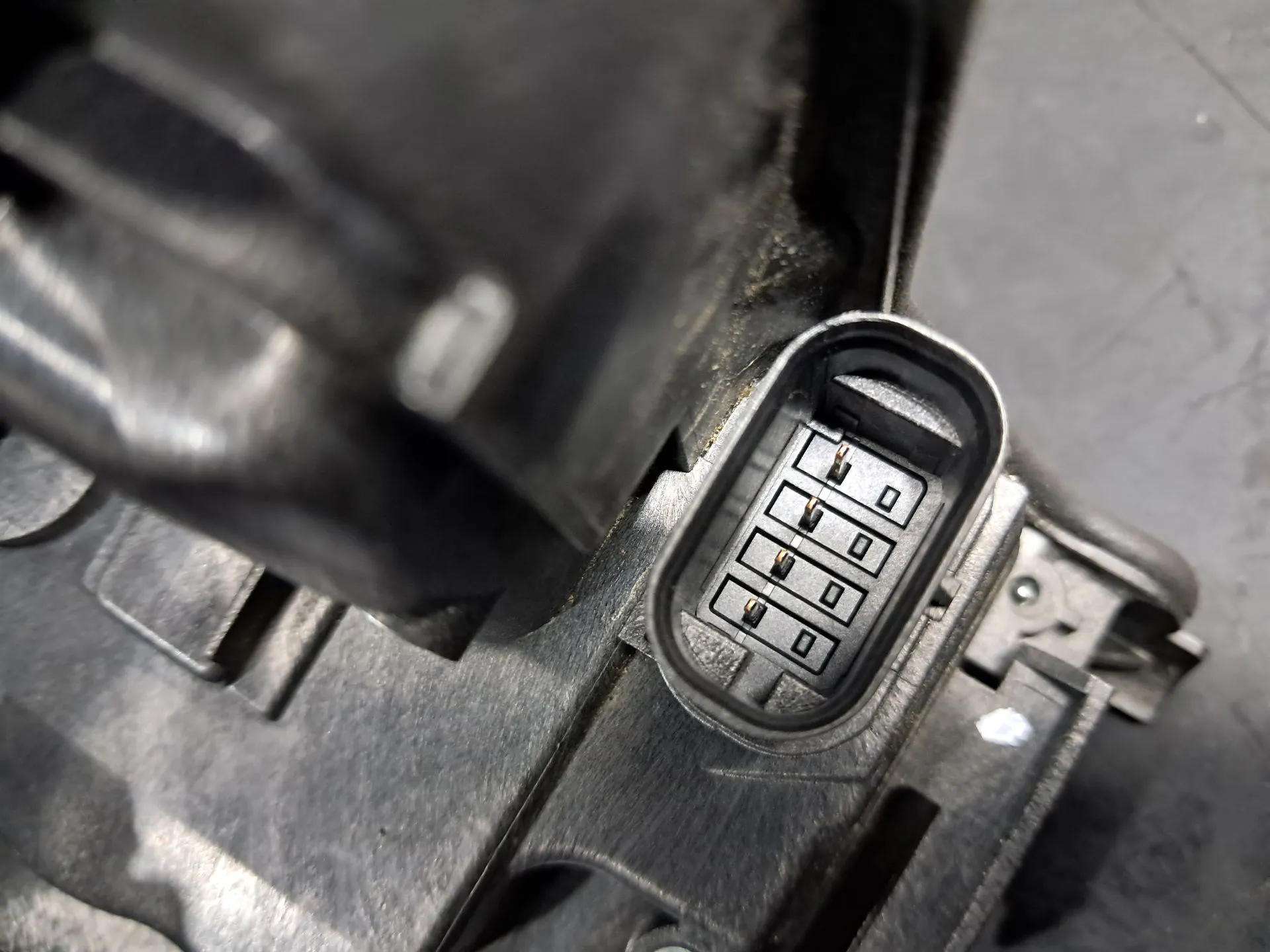 Serrure Arrière Gauche BMW 2 Gran Tourer (F46) Imagem-5