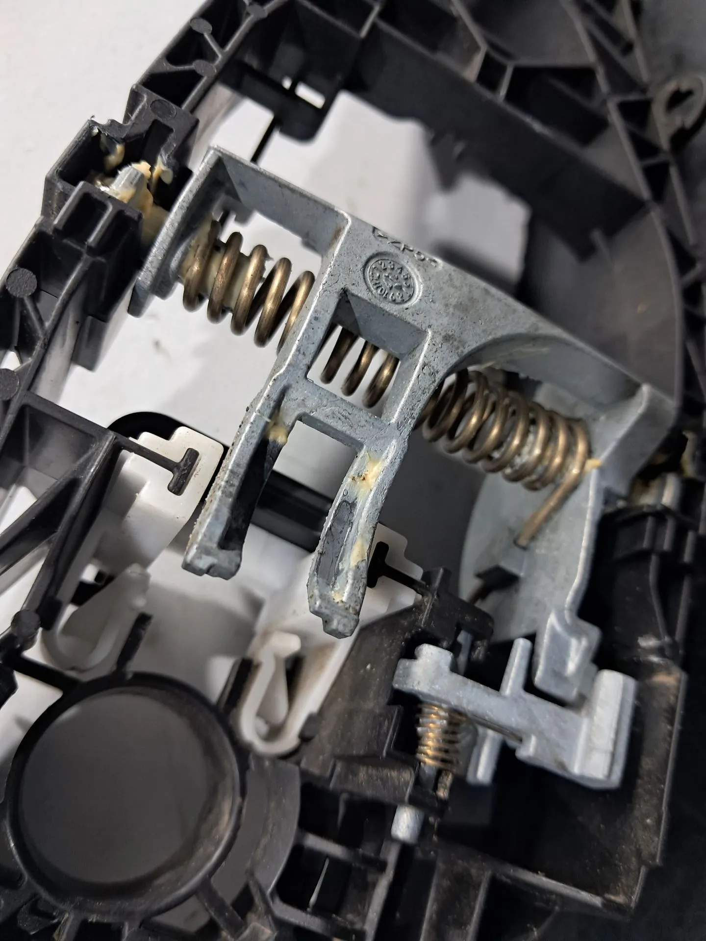 Support poignée porte arrière gauche BMW 2 Gran Tourer (F46) Imagem-3