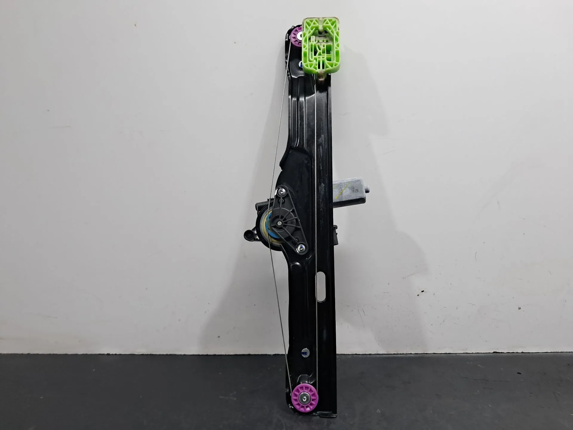 Lève-vitre arrière gauche BMW 2 Gran Tourer (F46) Imagem-4