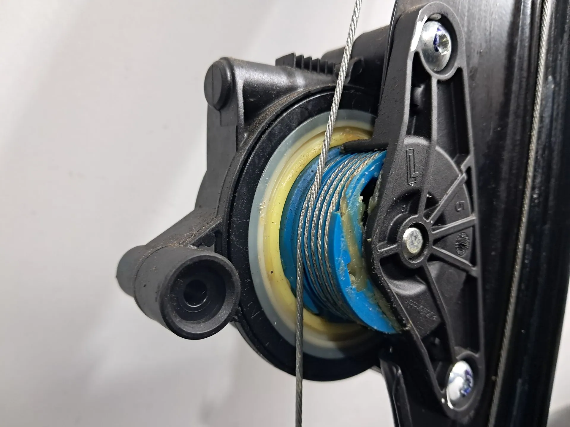 Lève-vitre arrière gauche BMW 2 Gran Tourer (F46) Imagem-6