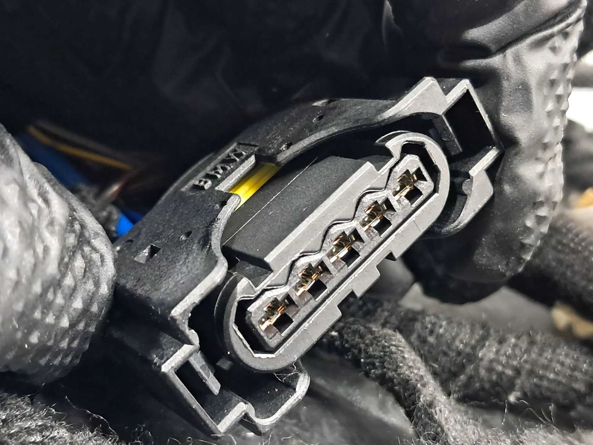 Installation électrique intérieure / câblage intérieur BMW 2 Gran Tourer (F46) Imagem-3