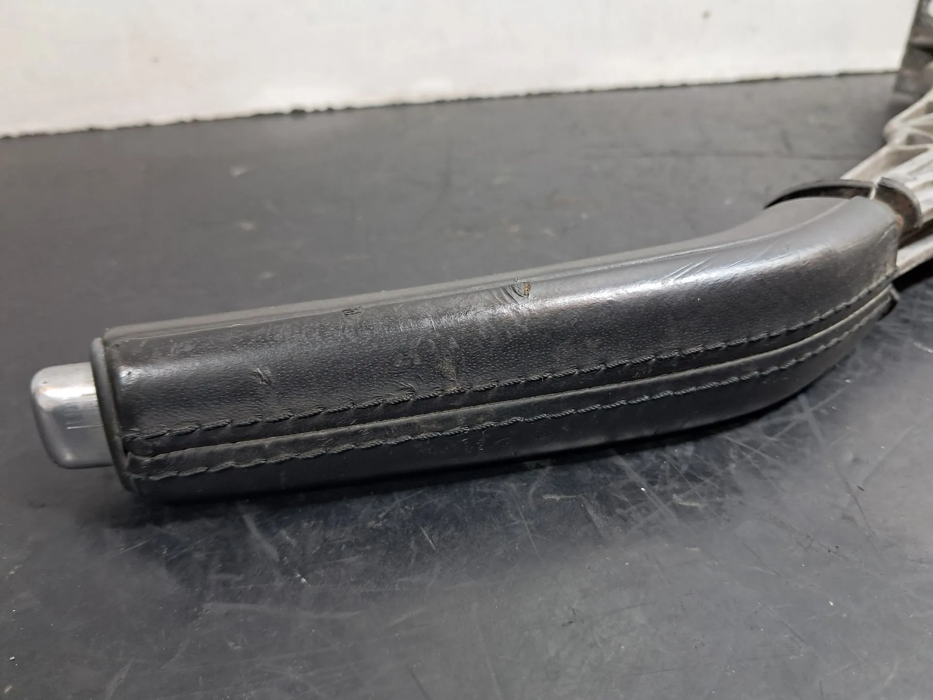 Freno a mano / di stazionamento VOLVO V40 Hatchback Imagem-4