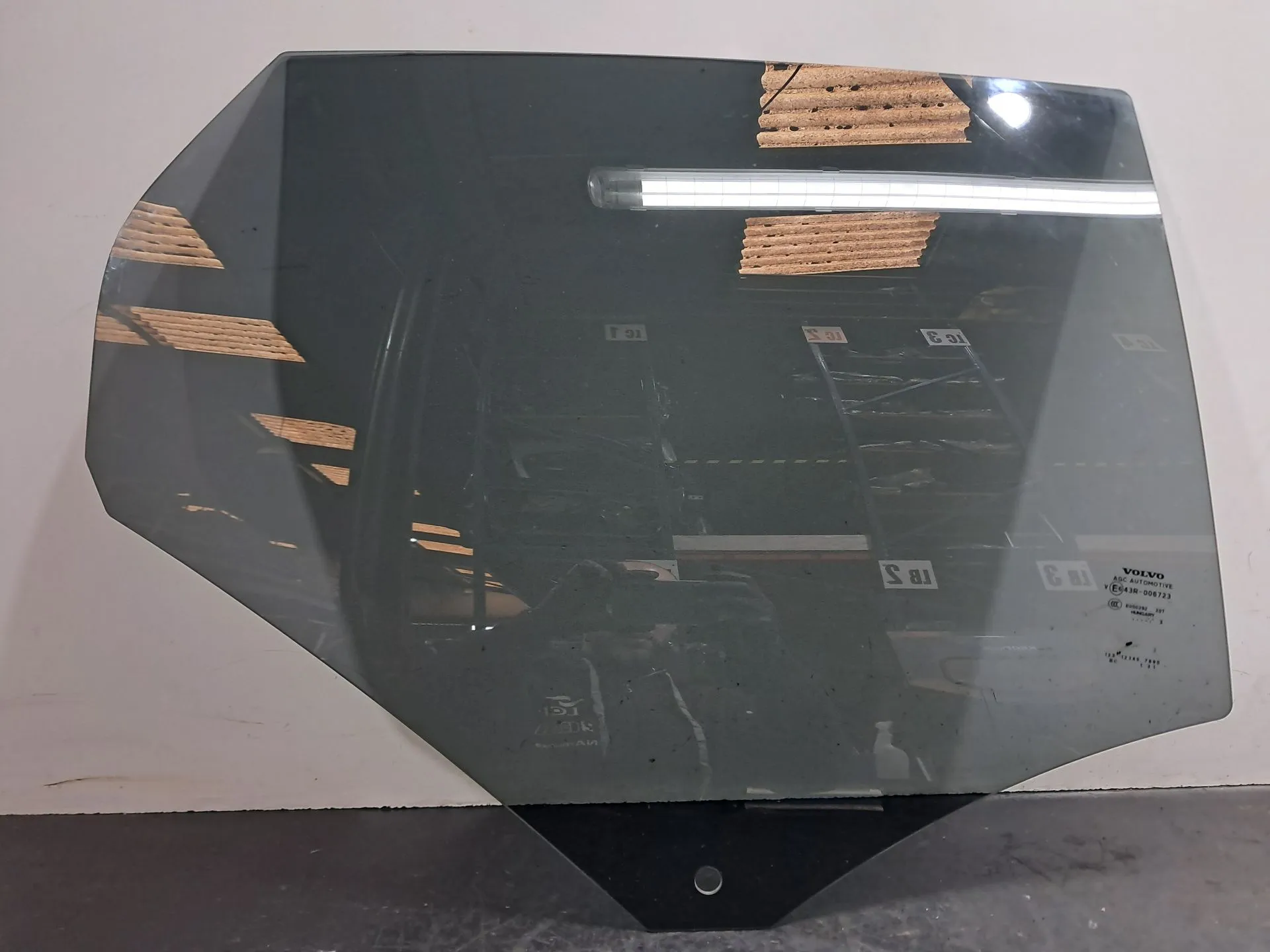 Vetro porta posteriore destra VOLVO V40 Hatchback