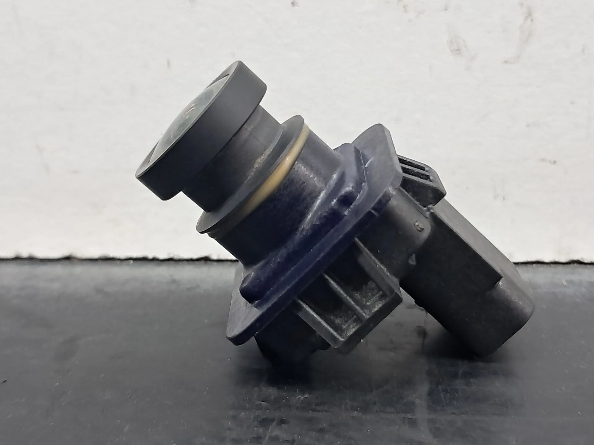 Câmera traseira VOLVO V40 Hatchback Imagem-1