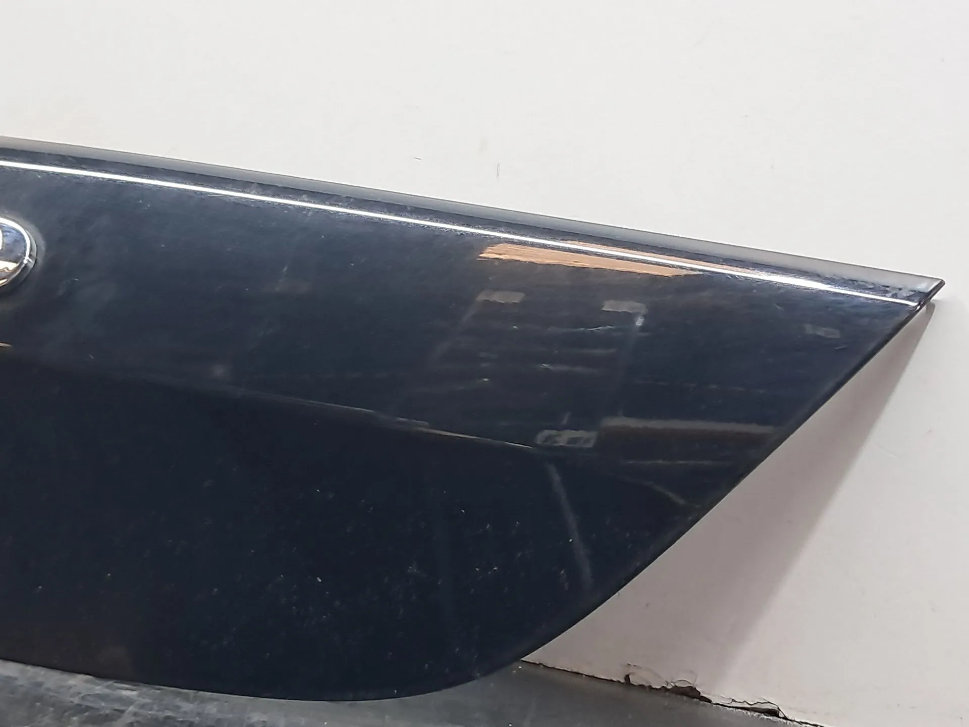 Modanatura porta / portellone bagagliaio VOLVO V40 Hatchback Imagem-6