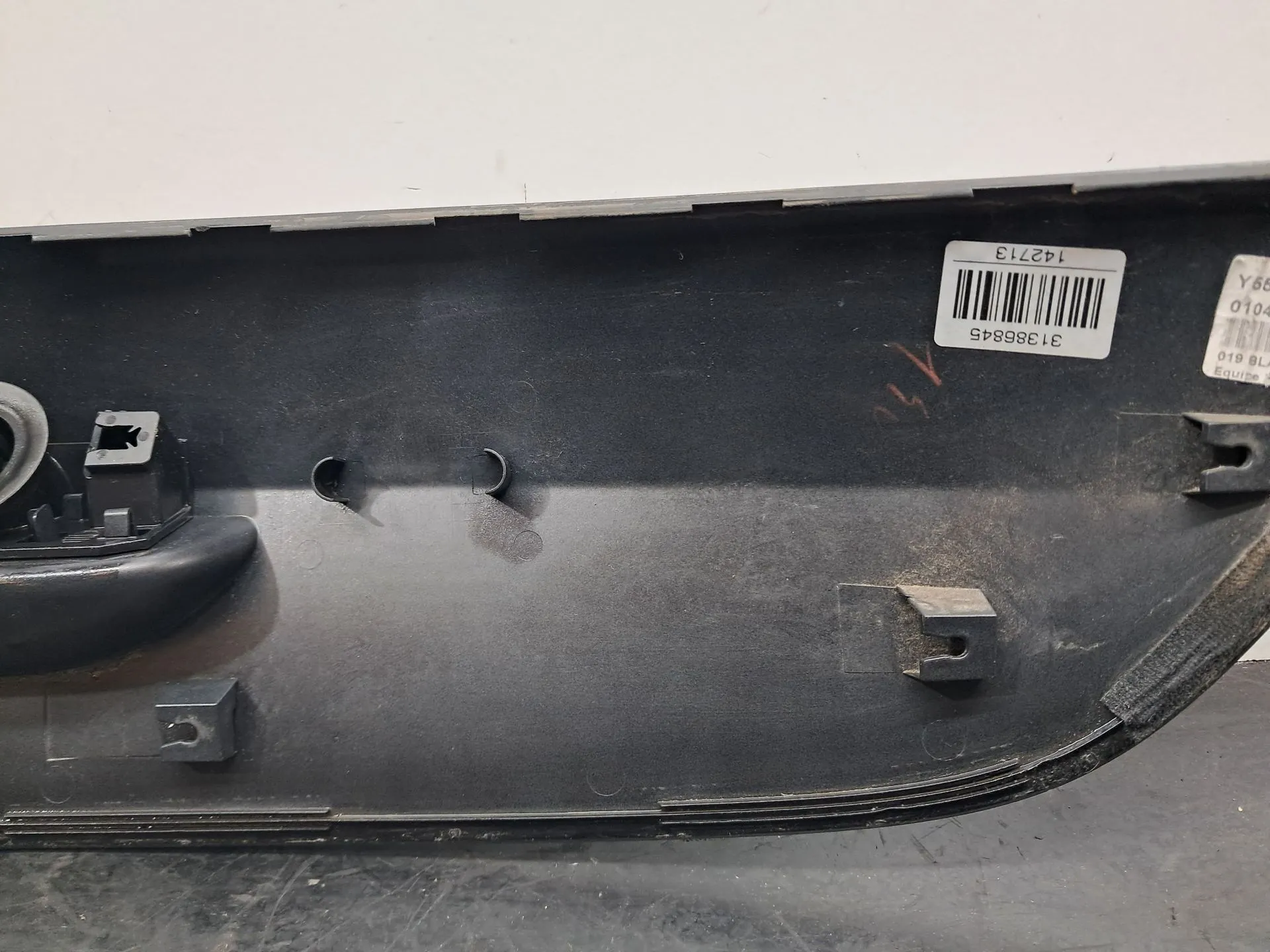 Modanatura porta / portellone bagagliaio VOLVO V40 Hatchback Imagem-11