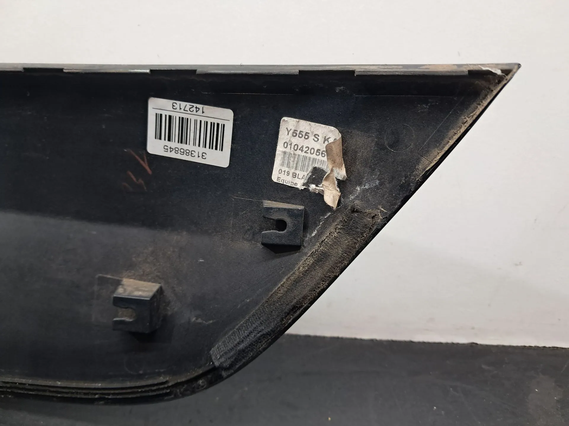 Modanatura porta / portellone bagagliaio VOLVO V40 Hatchback Imagem-12