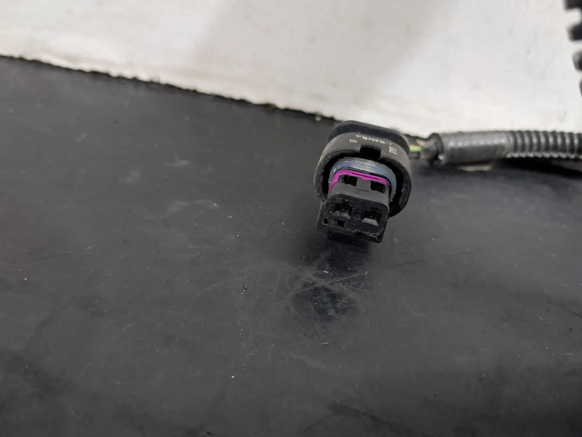 Installazione paraurti posteriore VOLVO V40 Hatchback Imagem-5