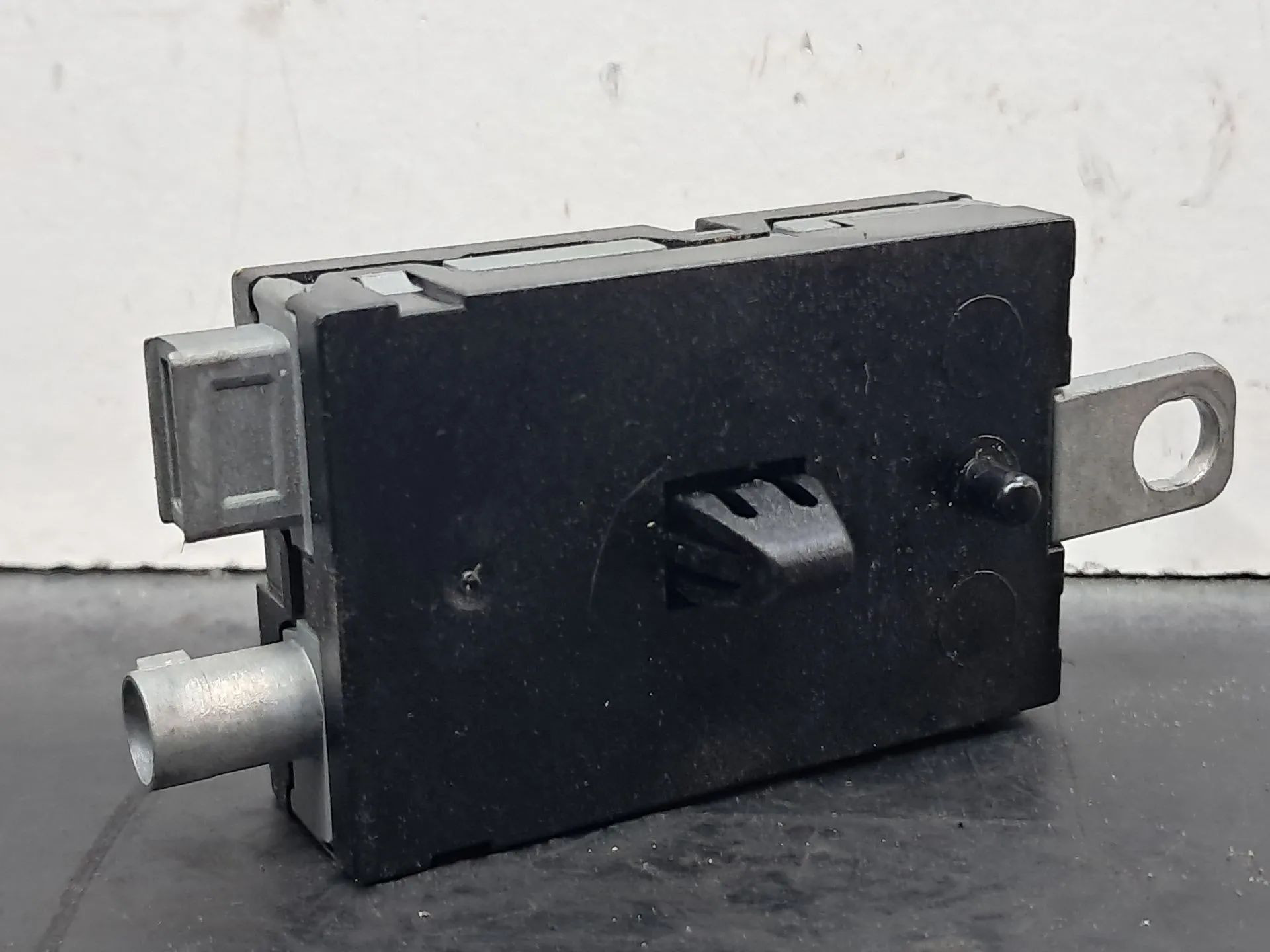 Amplificatore Antenna VOLVO V40 Hatchback Imagem-2