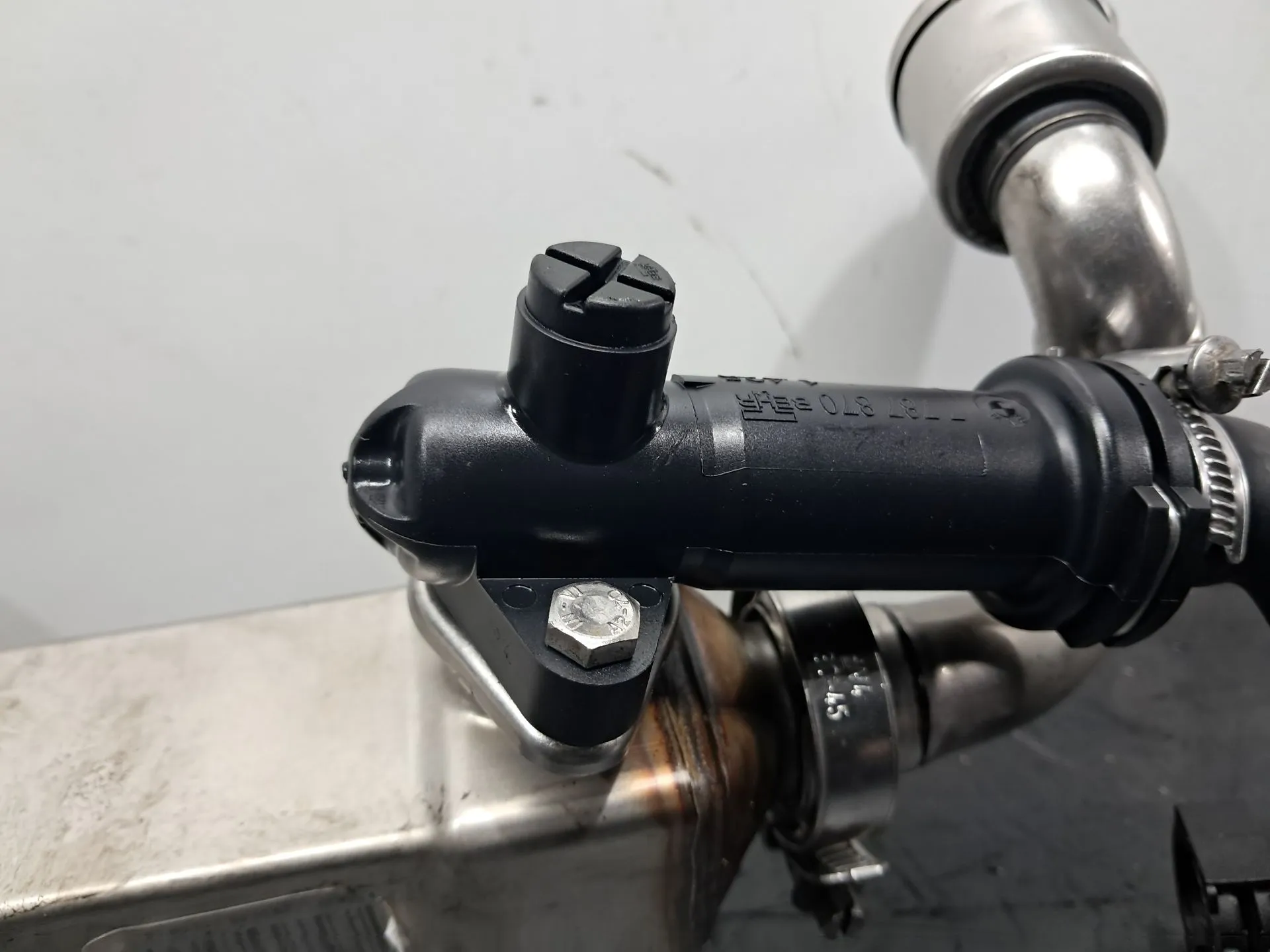 Radiateur de gaz EGR BMW X6 (E71, E72) Imagem-7