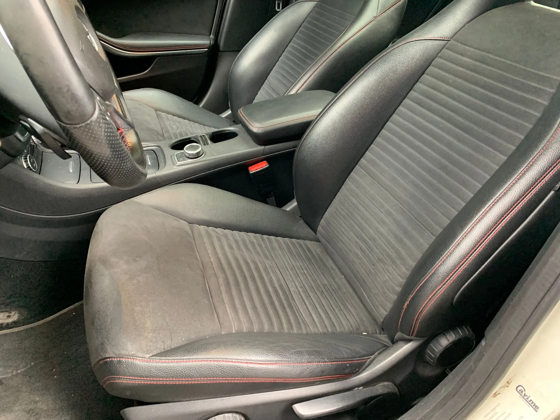 Conjunto de bancos MERCEDES-BENZ GLA (X156) Imagem-3