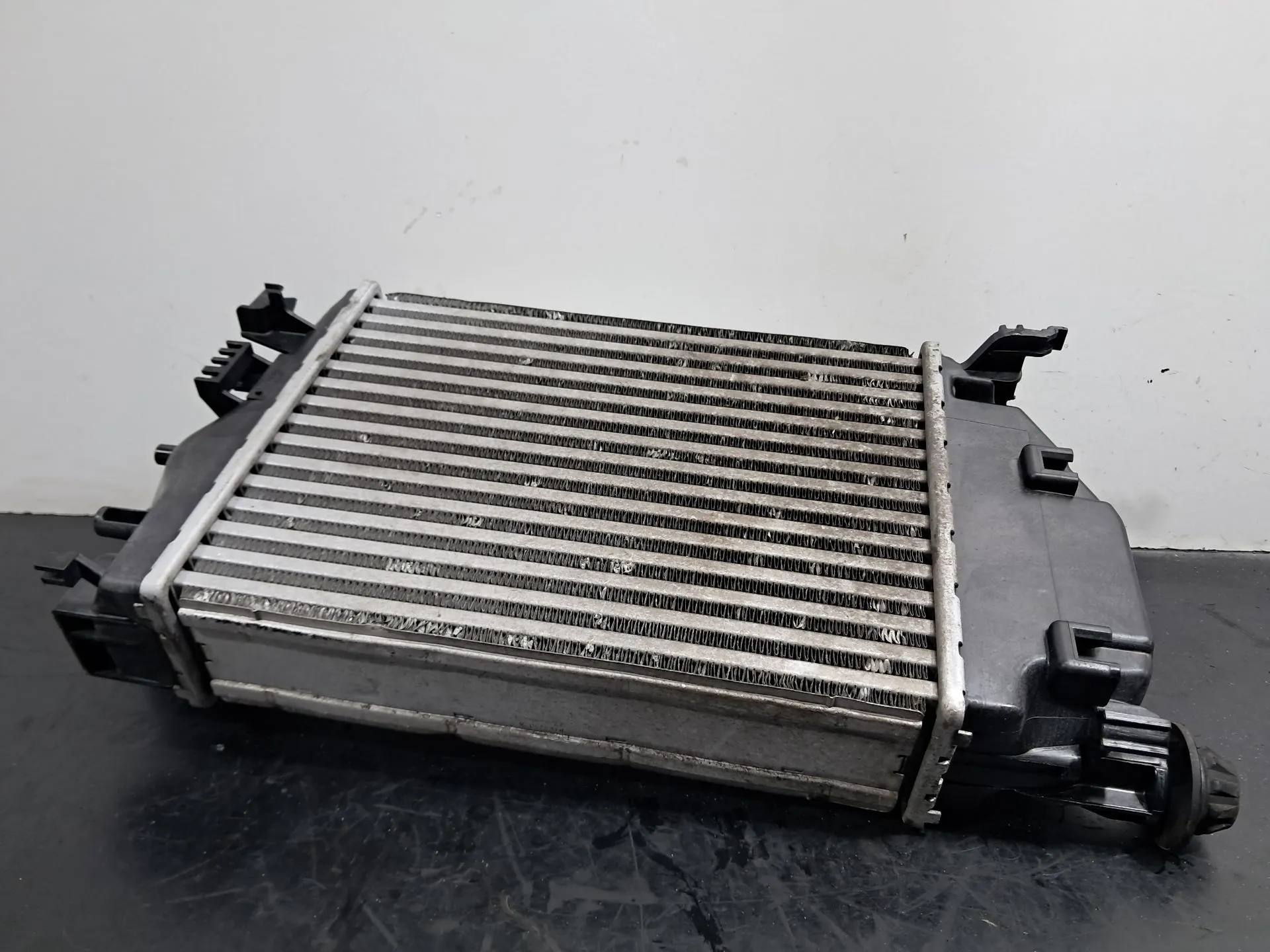 Radiador do intercooler RENAULT Kadjar (HA_, HL_) Imagem-4