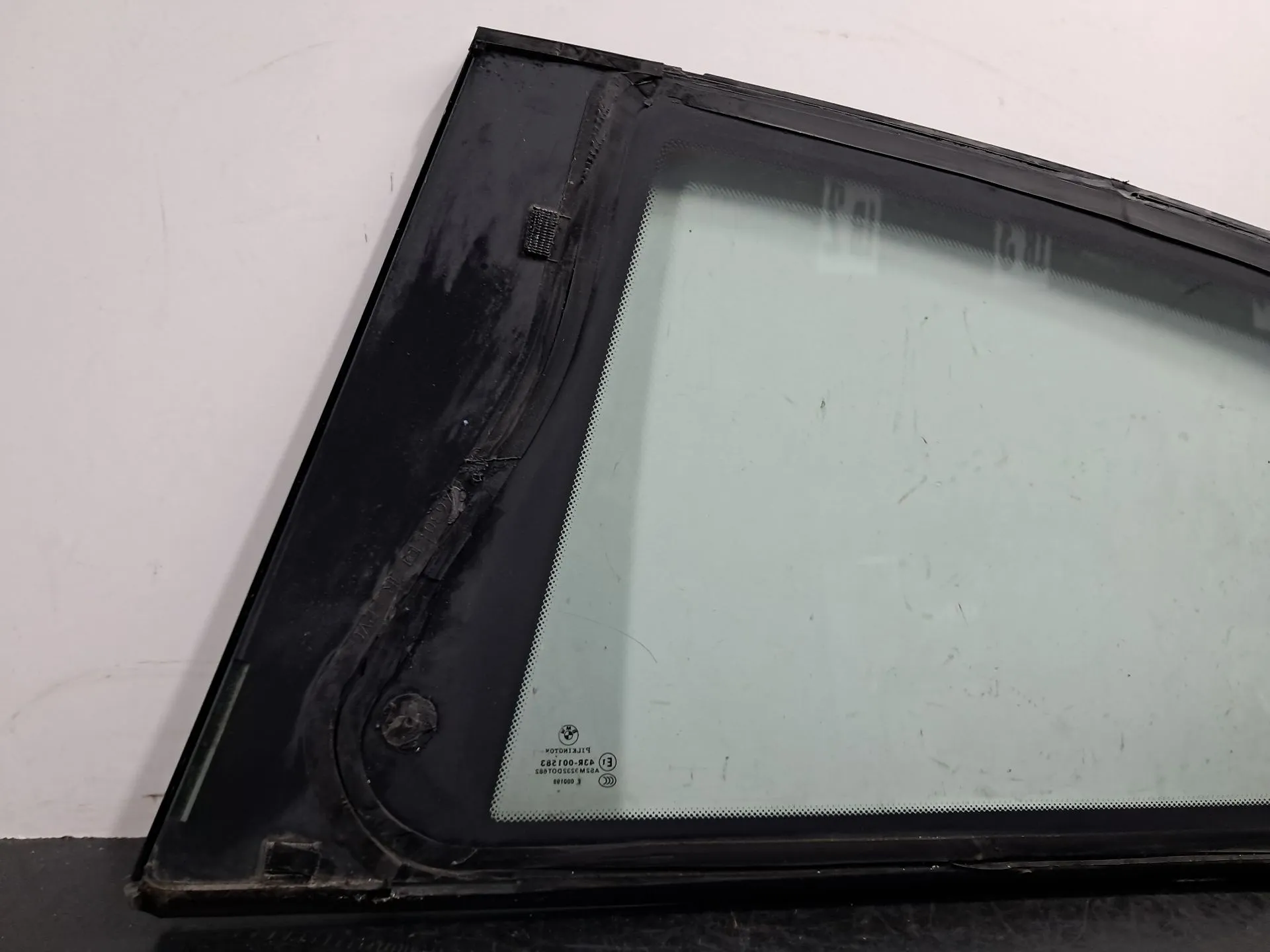 Vitre de custode arrière Droite BMW 1 (E81) Imagem-6